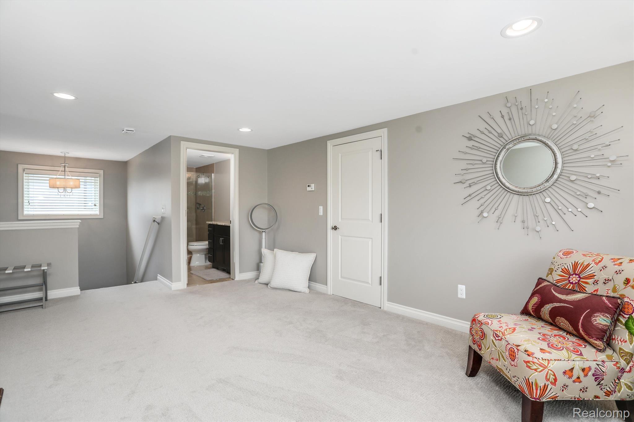 2681 DORCHESTER Road