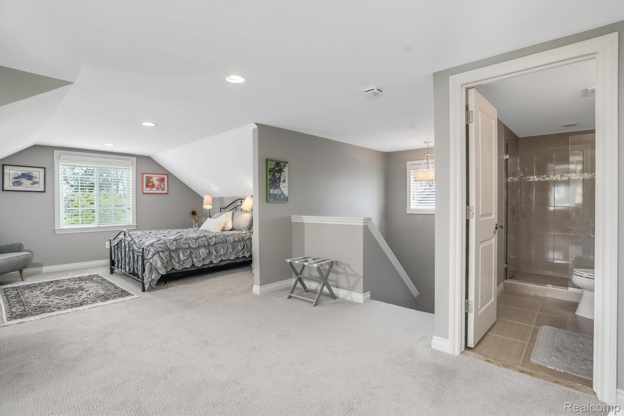 2681 DORCHESTER Road