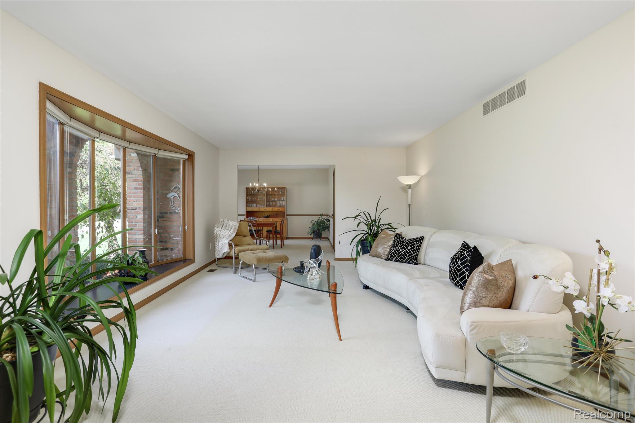 4007 WINTERSET Lane