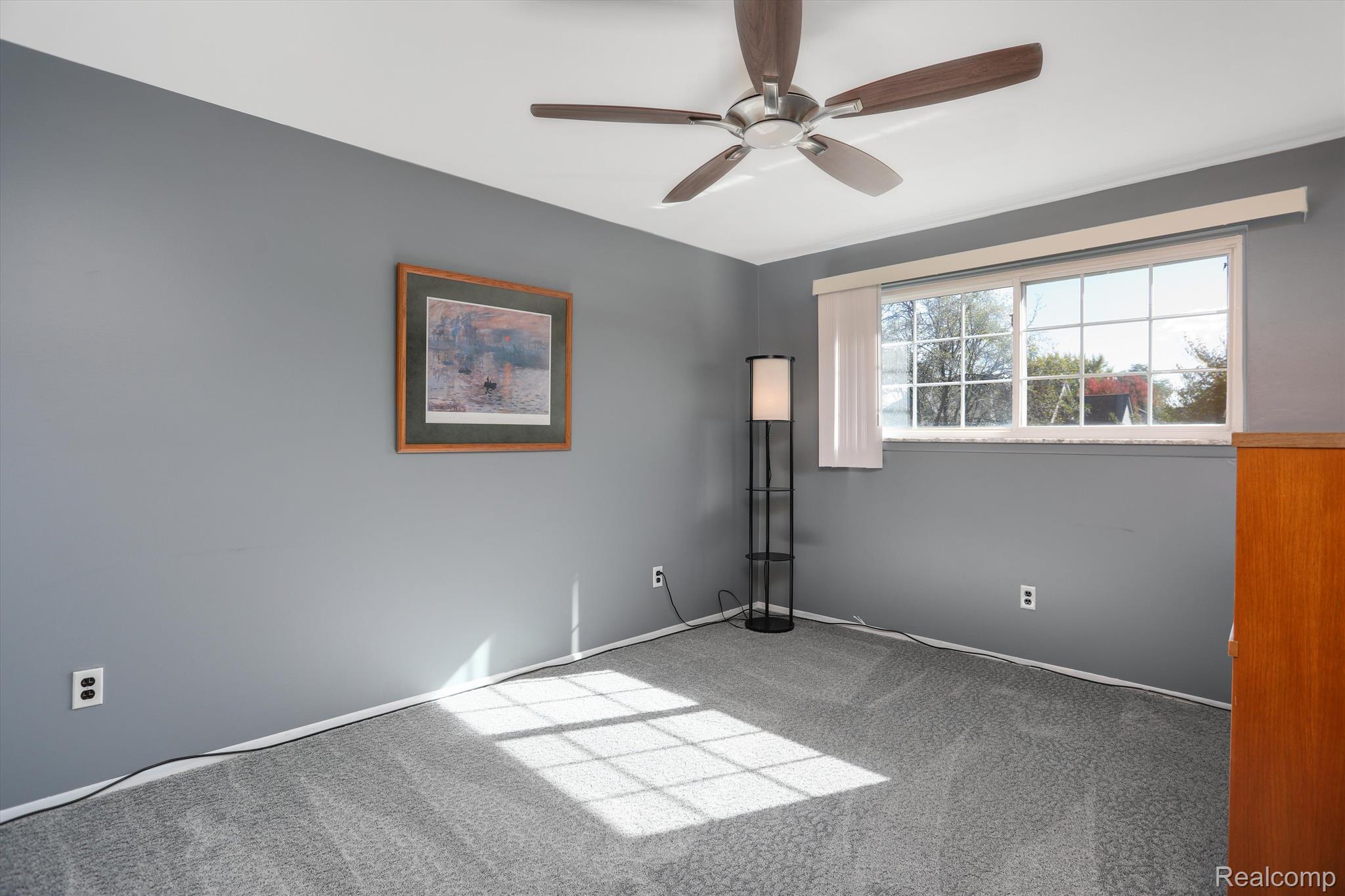 1750 BRIARWOOD Drive