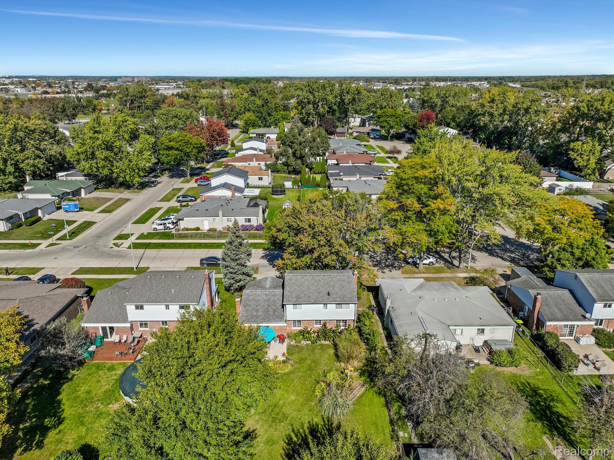 1750 BRIARWOOD Drive