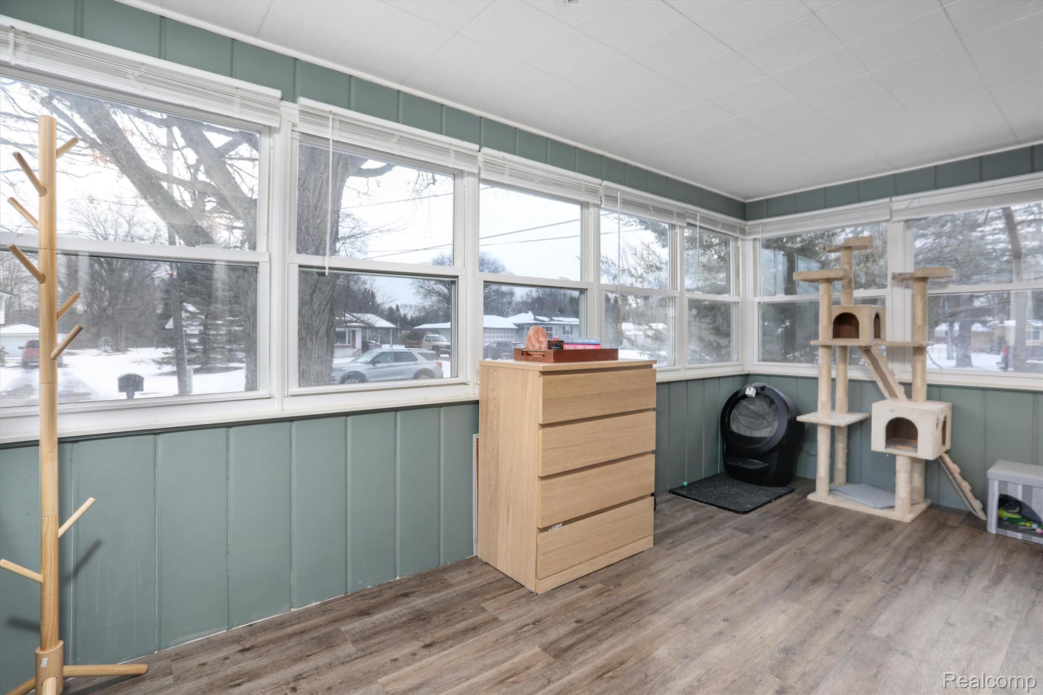 306 OAKMONT