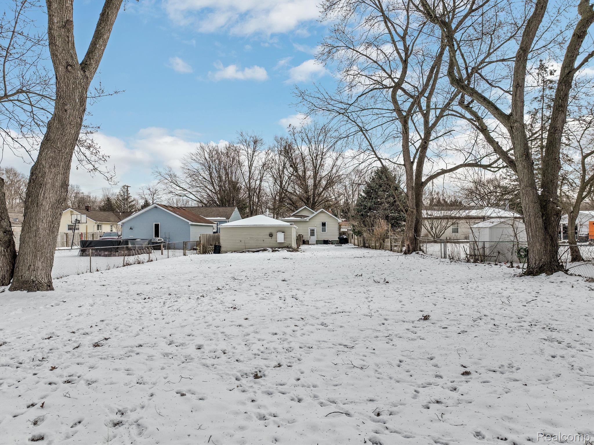 306 OAKMONT