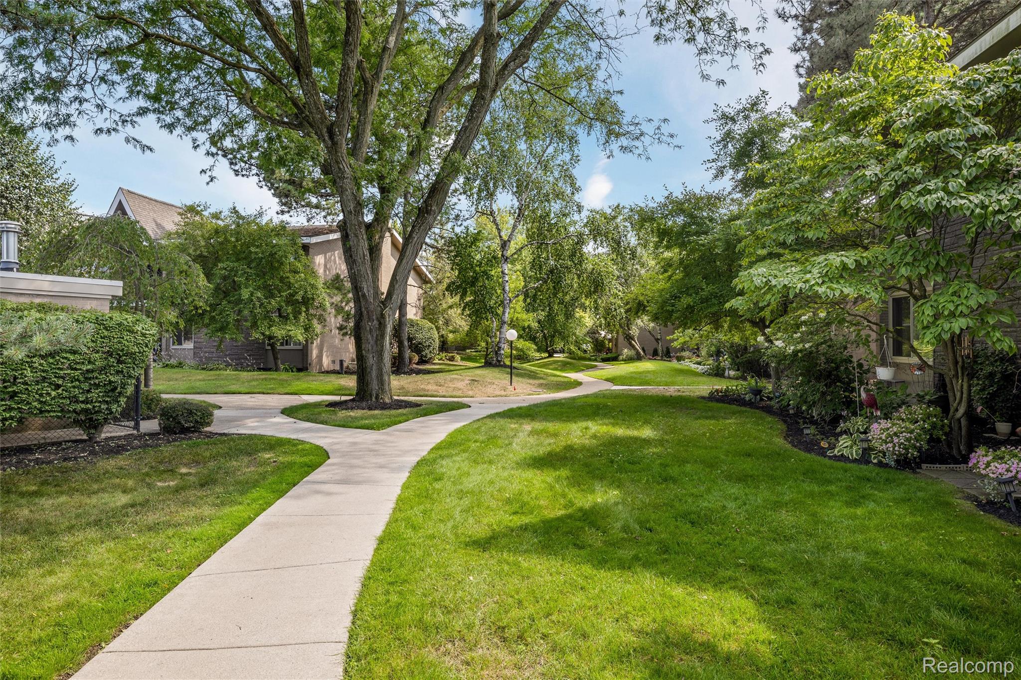 1975 Klingensmith Road 25