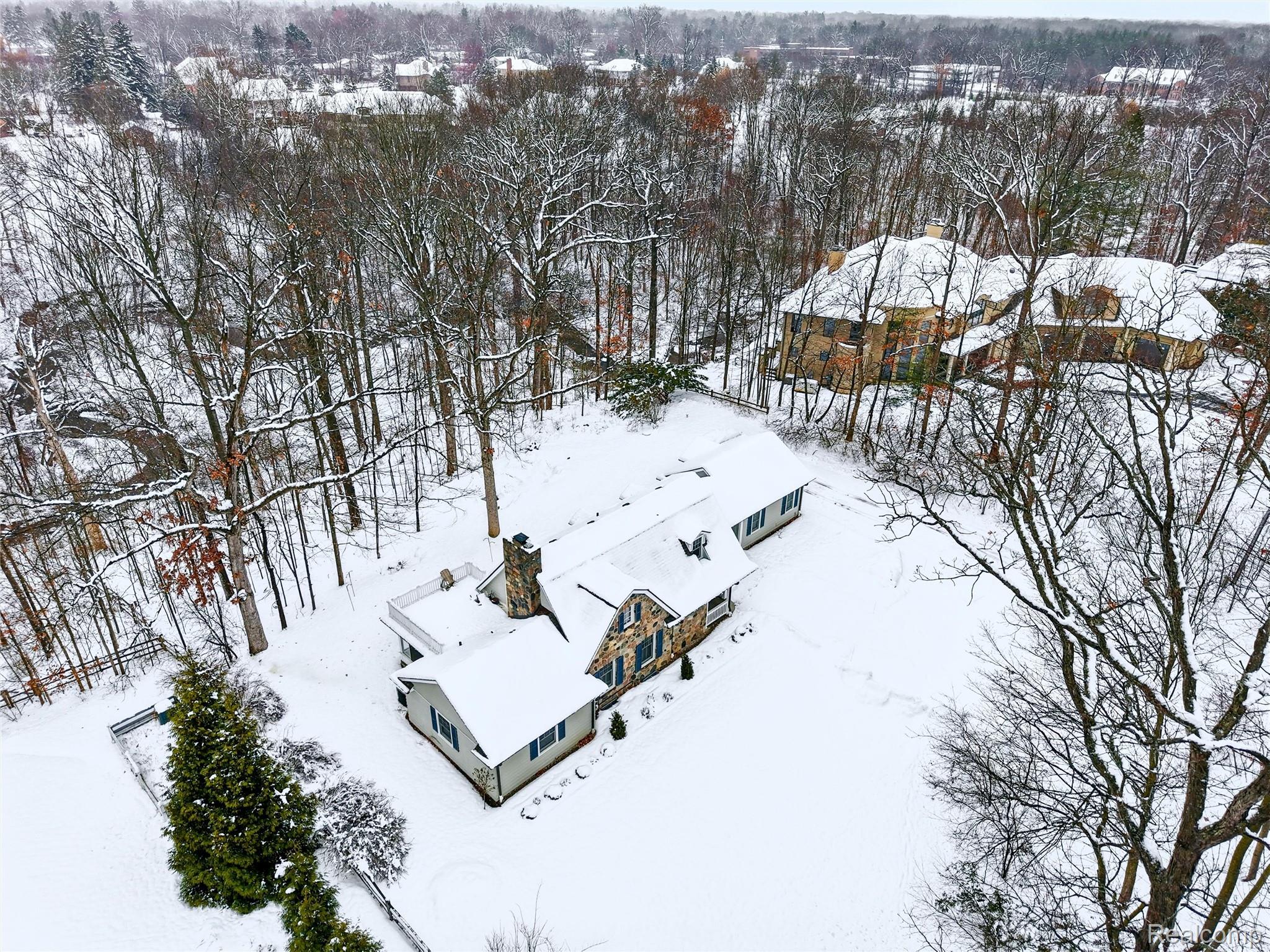 24924 Riverwood Drive