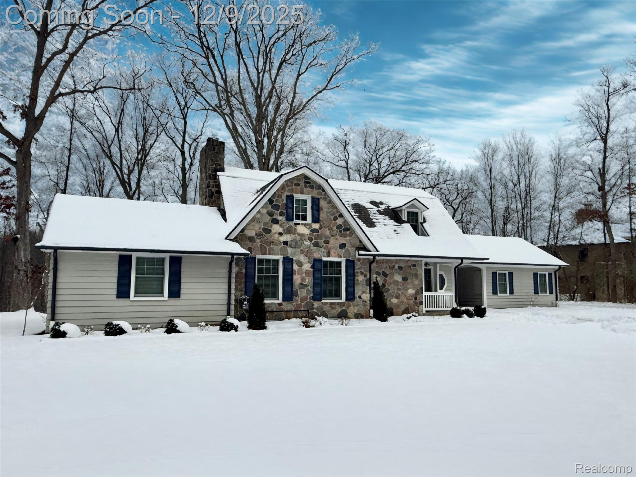 24924 Riverwood Drive