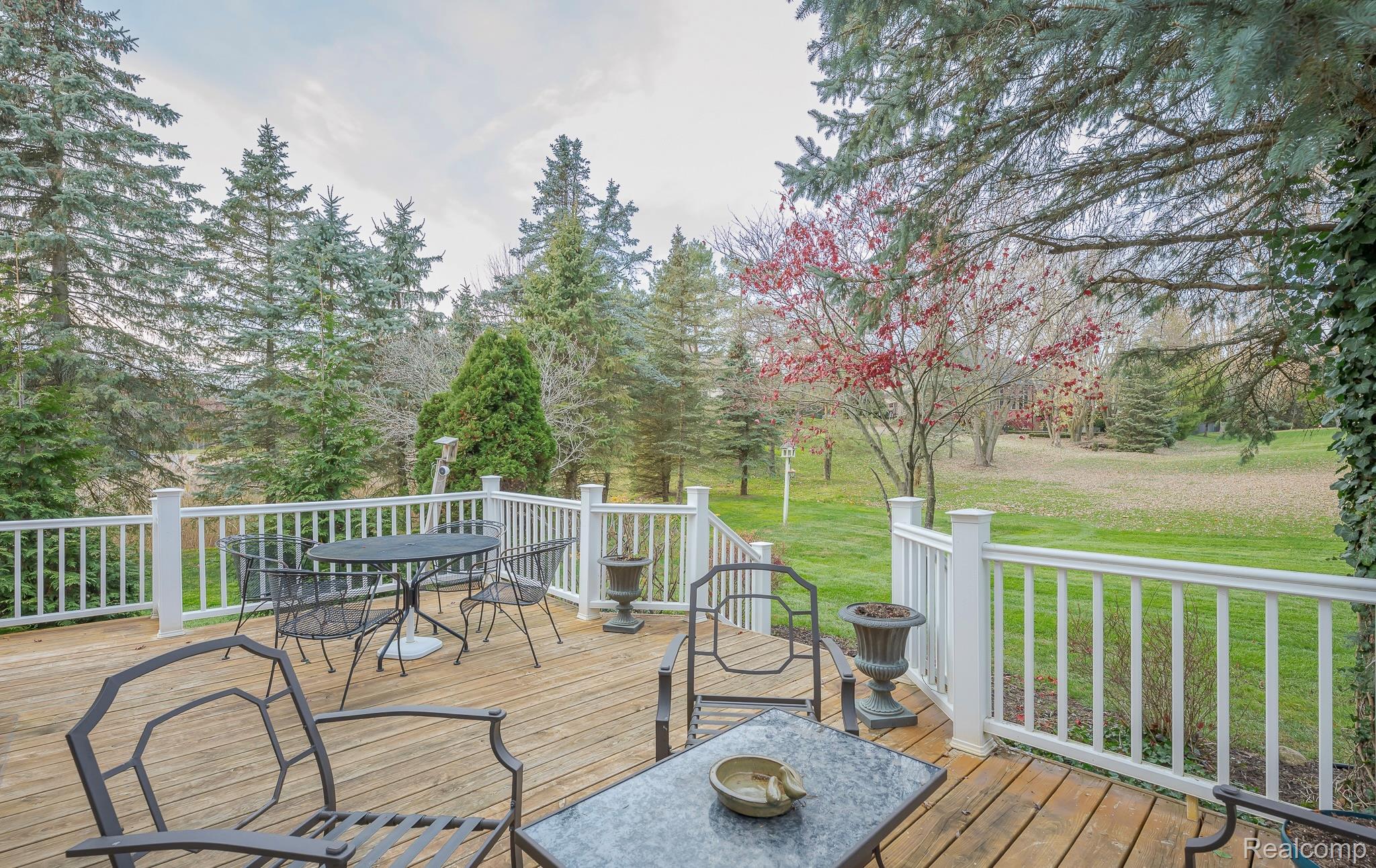 2456 Westwood Drive