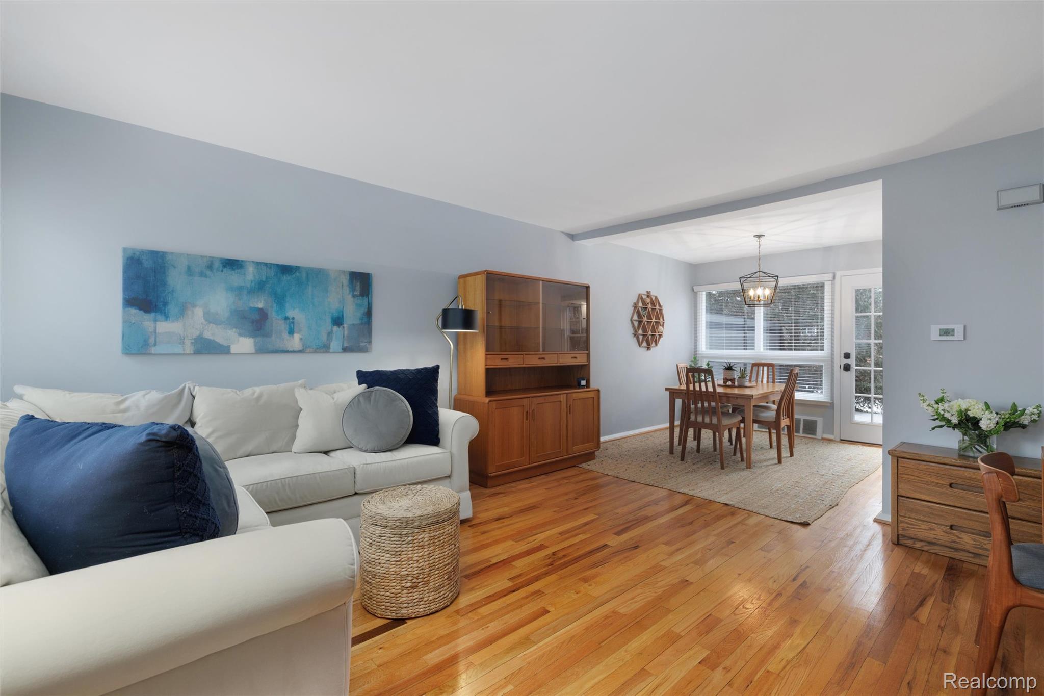 1065 N N Old Woodward Avenue