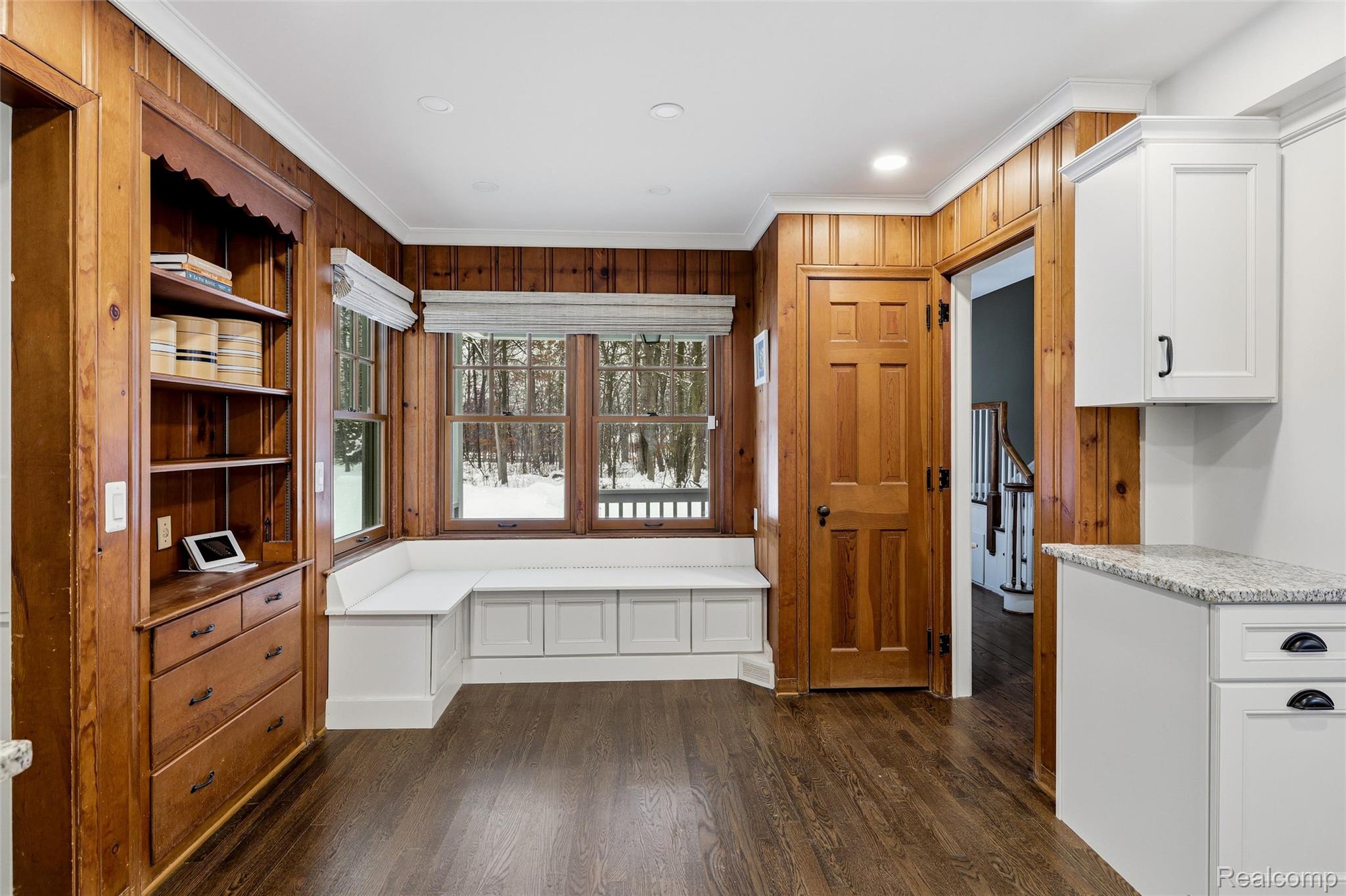 24924 Riverwood Drive