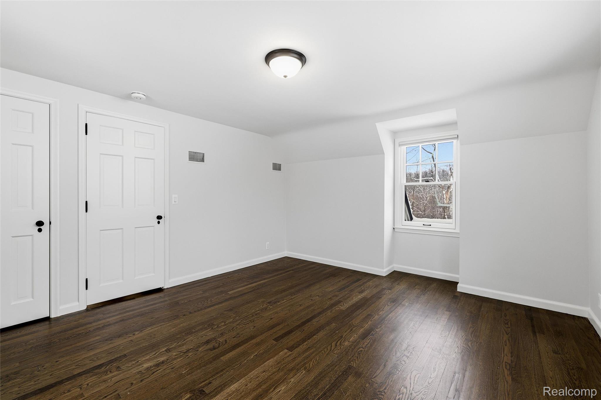 24924 Riverwood Drive