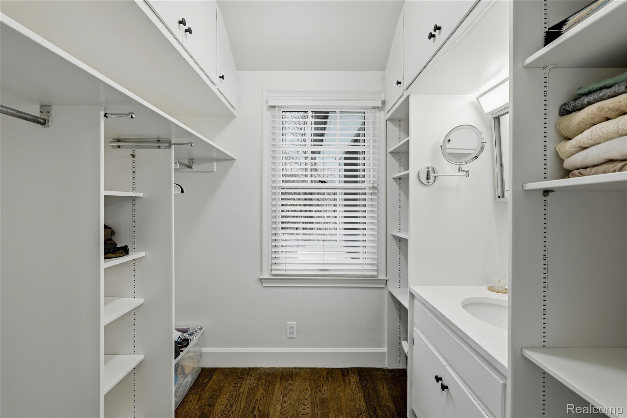 24924 Riverwood Drive