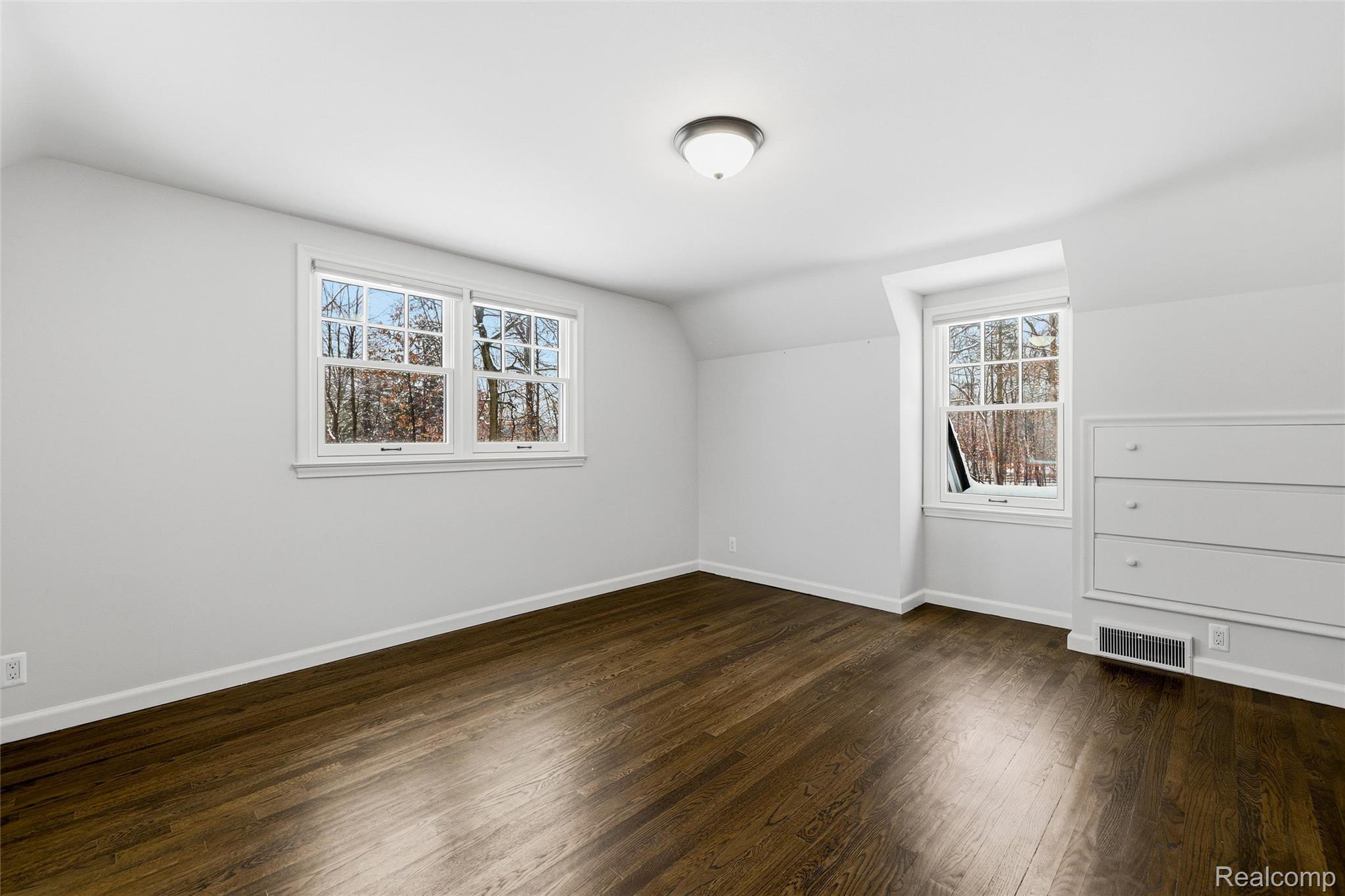 24924 Riverwood Drive