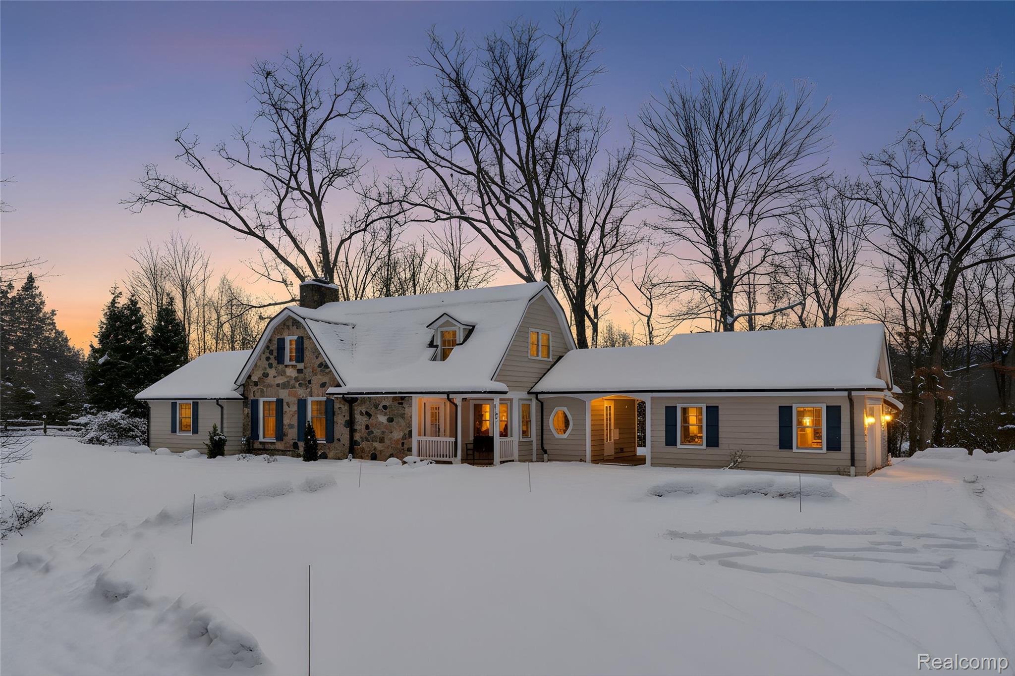 24924 Riverwood Drive