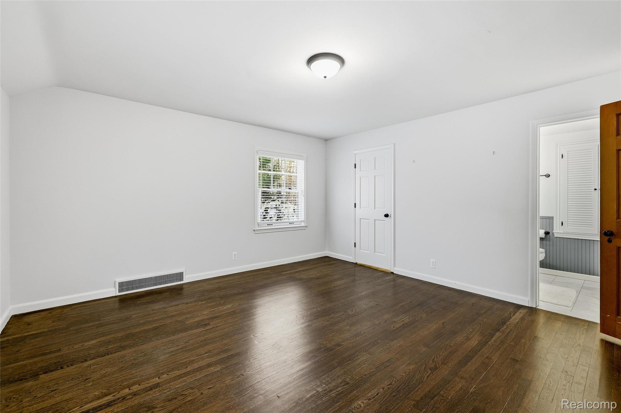 24924 Riverwood Drive