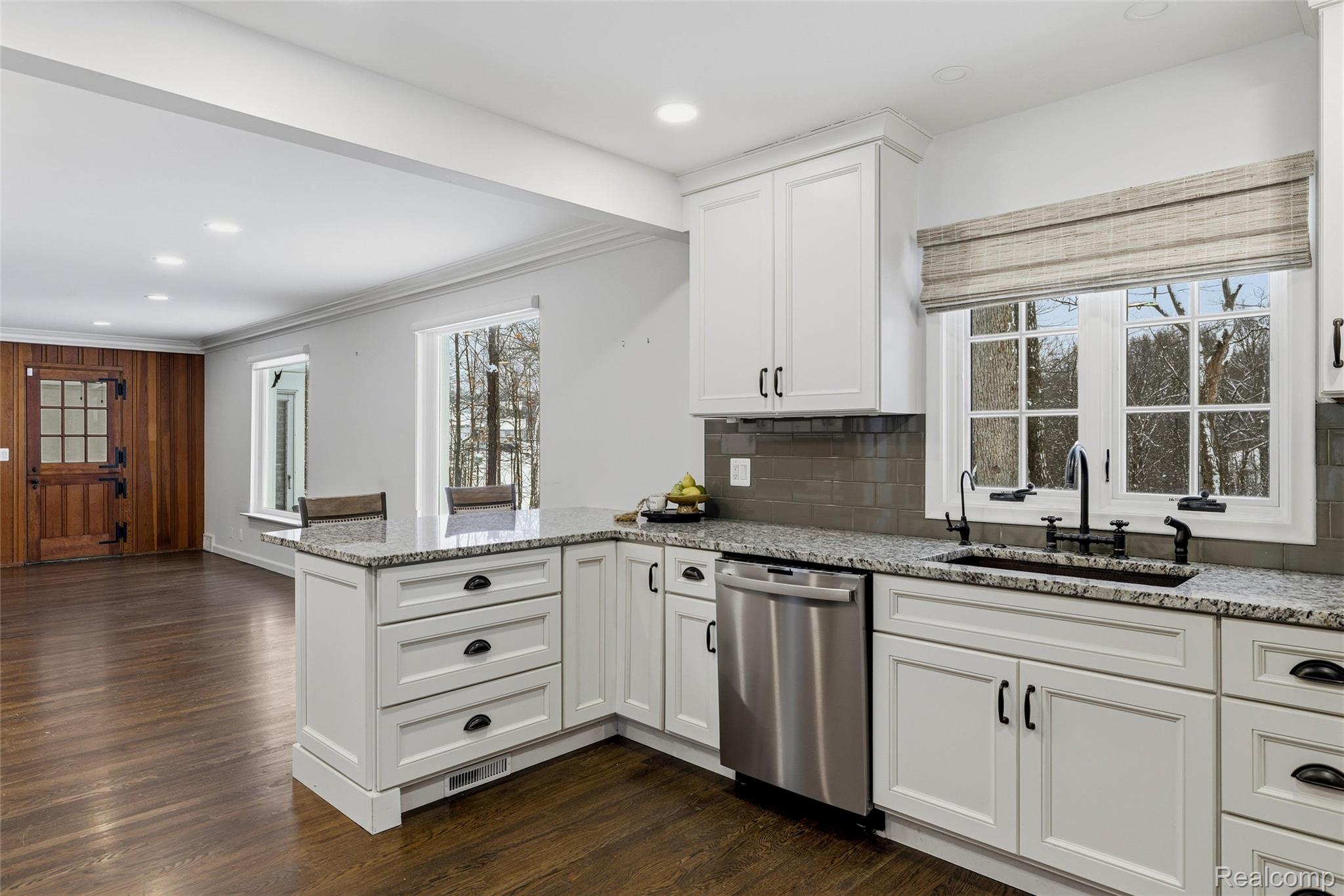 24924 Riverwood Drive