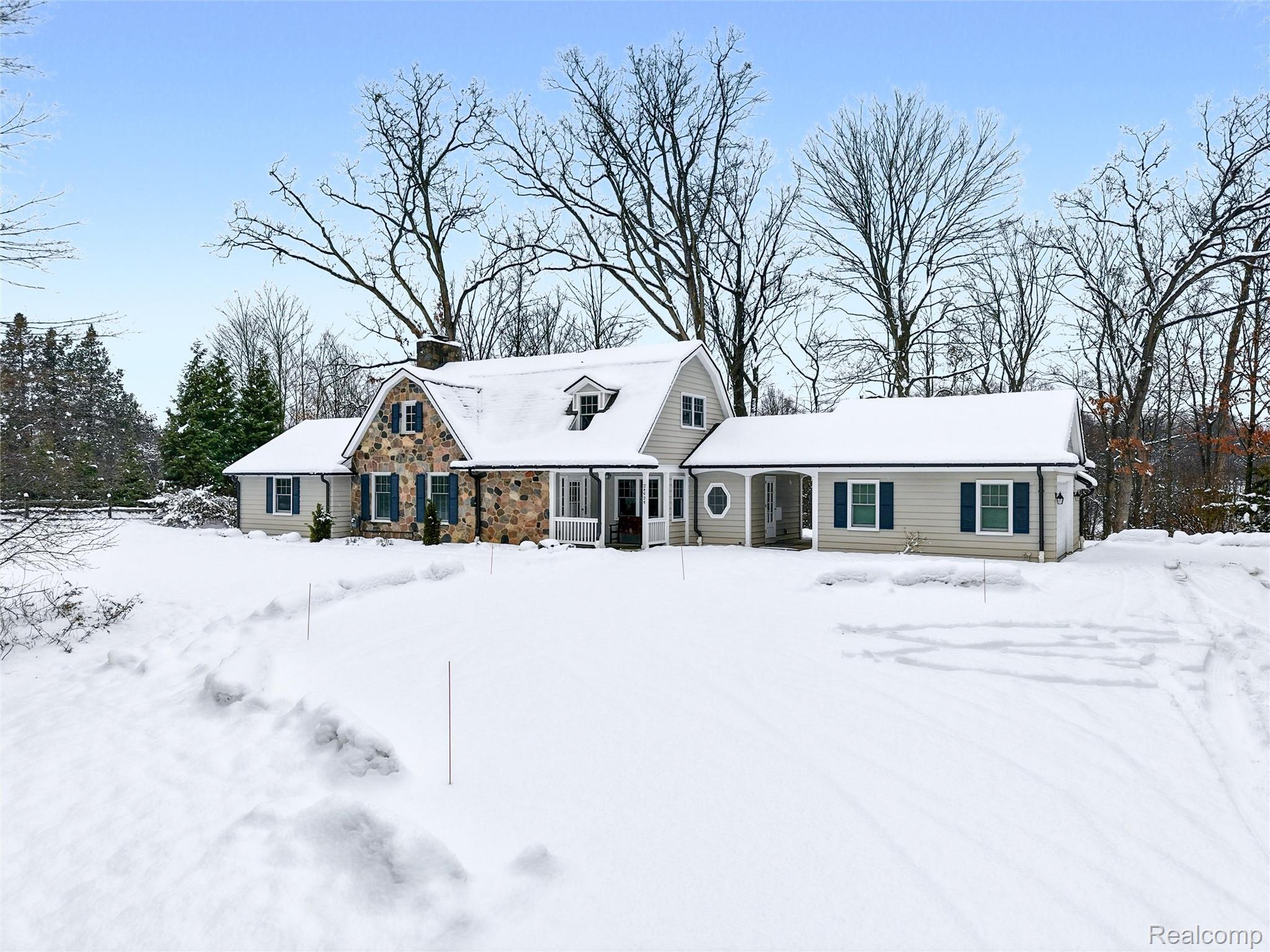 24924 Riverwood Drive