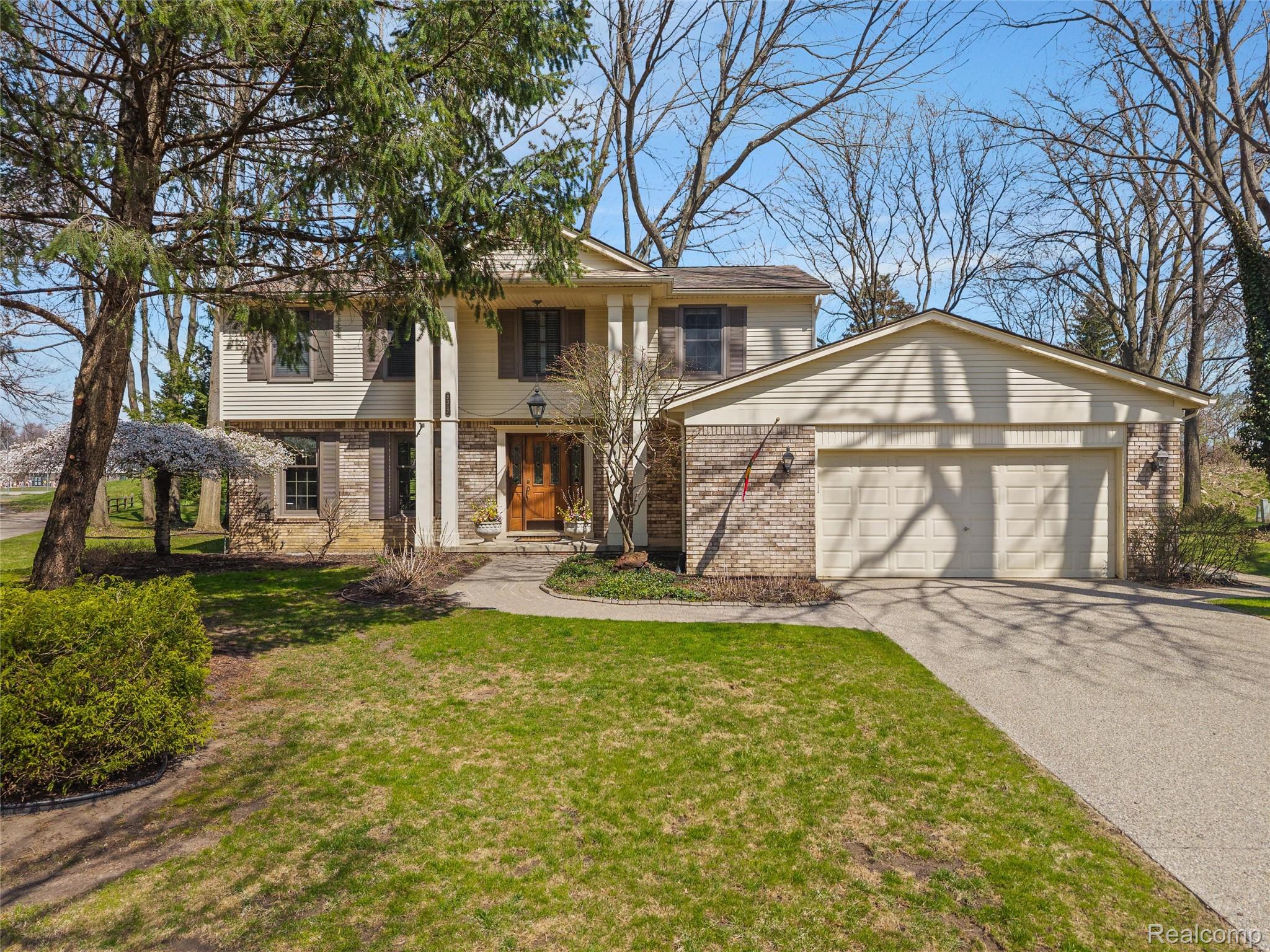 2317 Chelsea Court