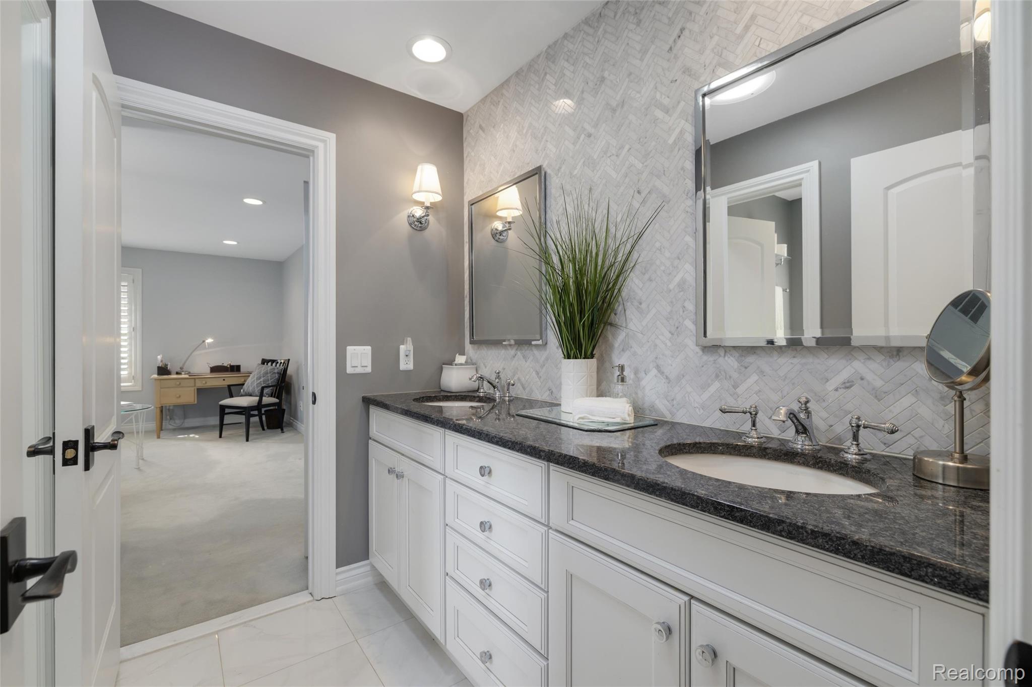 3010 E Bradford Drive