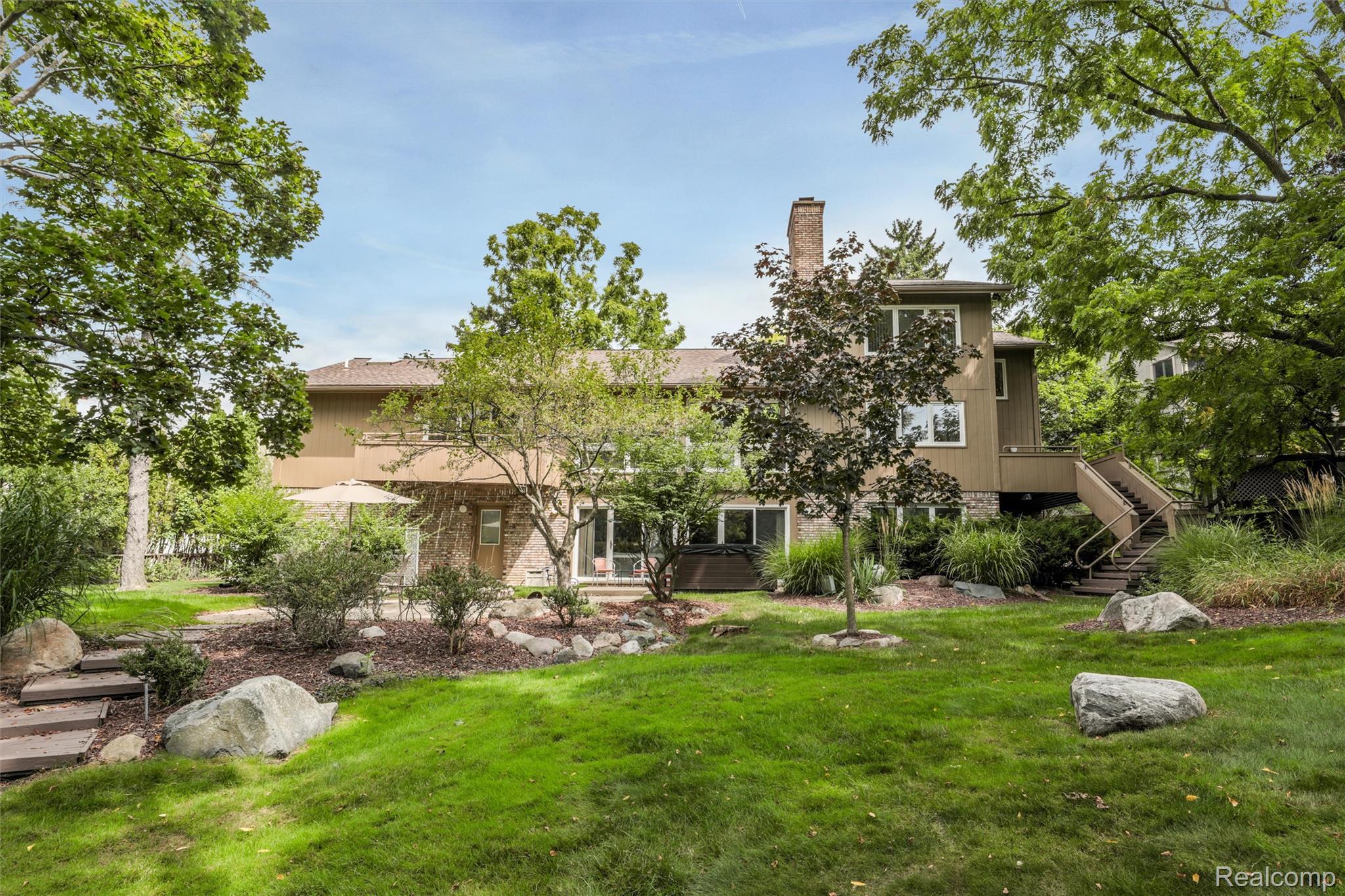 4972 Champlain Circle