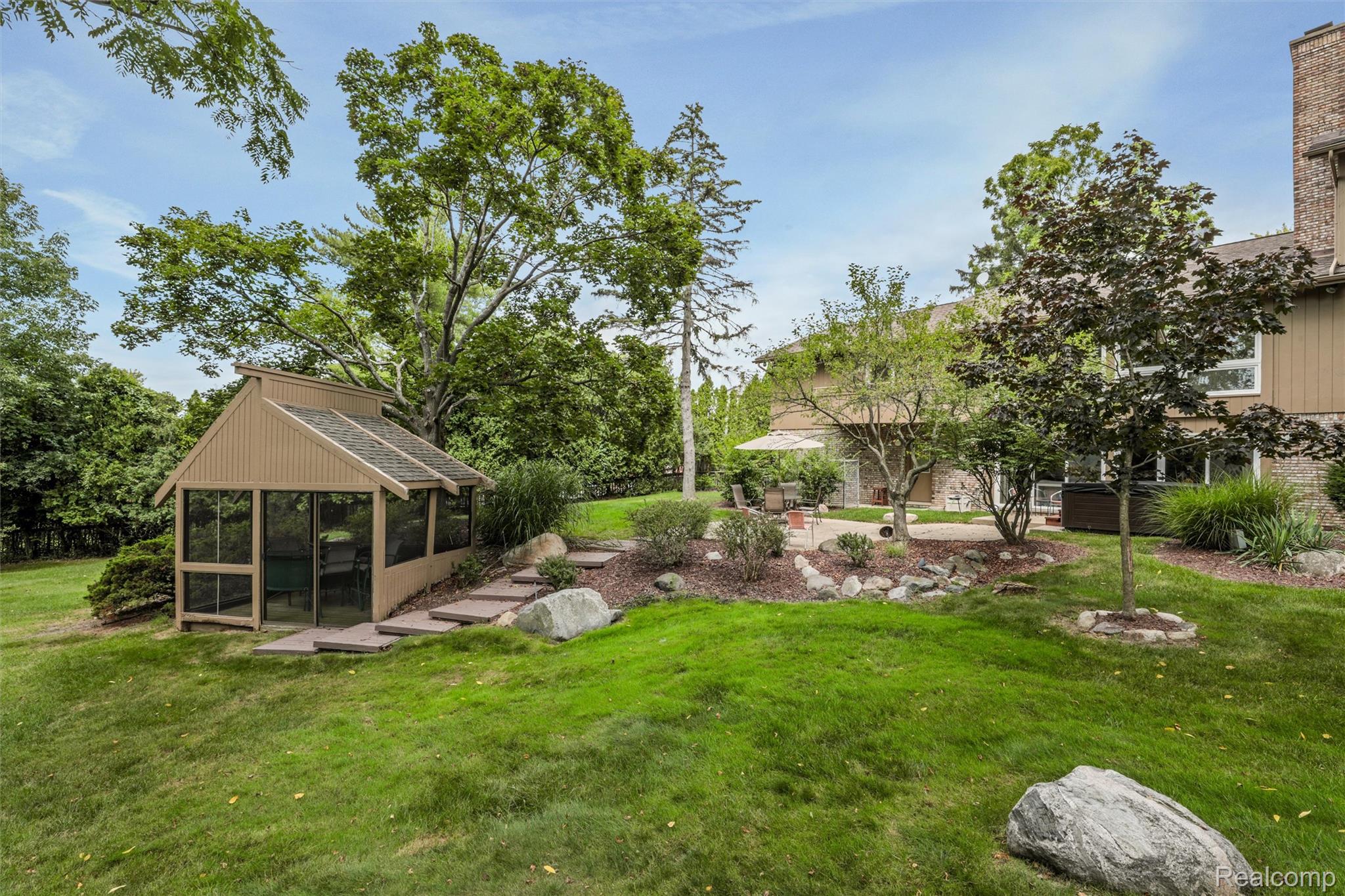 4972 Champlain Circle