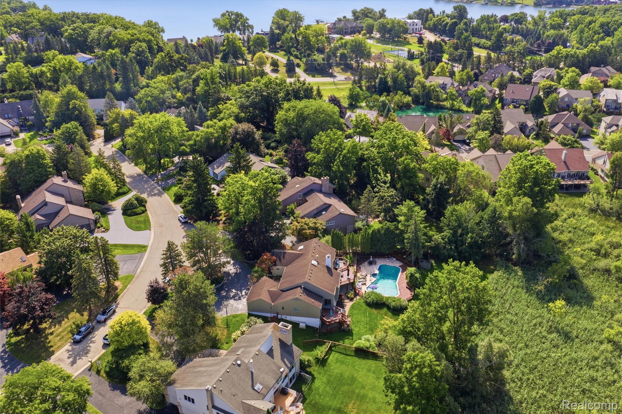 4972 Champlain Circle