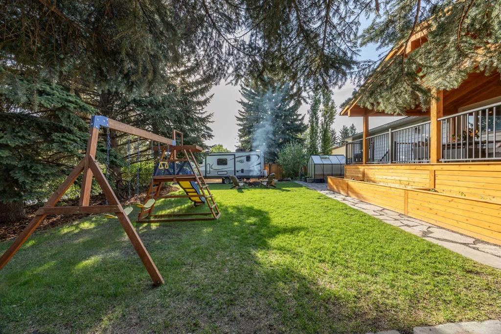 111 Silvergrove Green NW