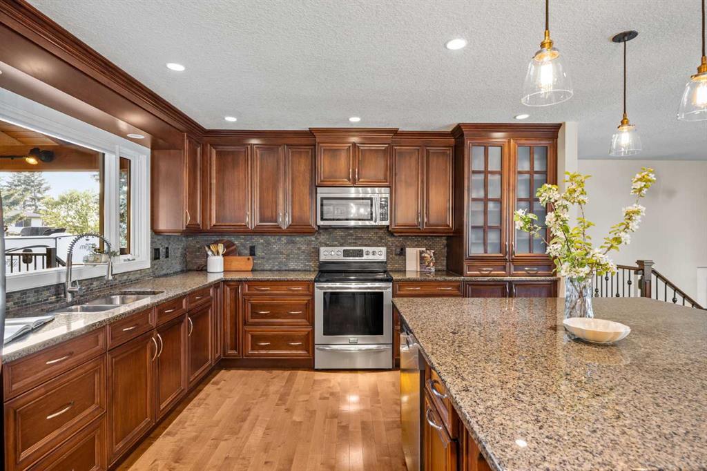 111 Silvergrove Green NW