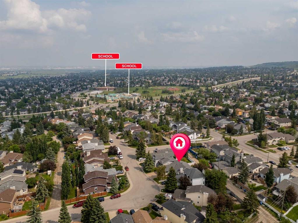 989 Macewan Valley Road