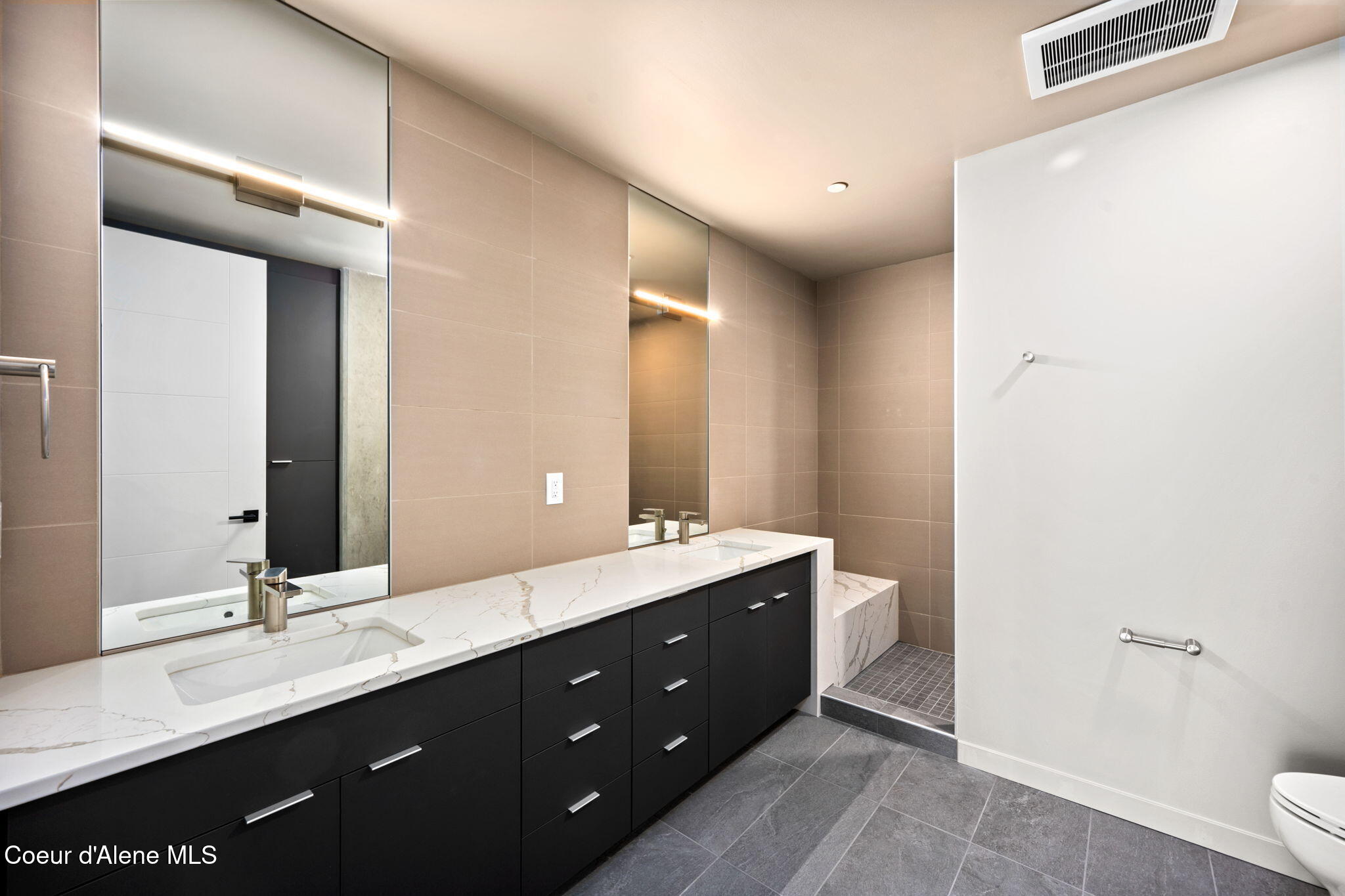 116 S 3RD ST, 804, Coeur d'Alene Unit: 804