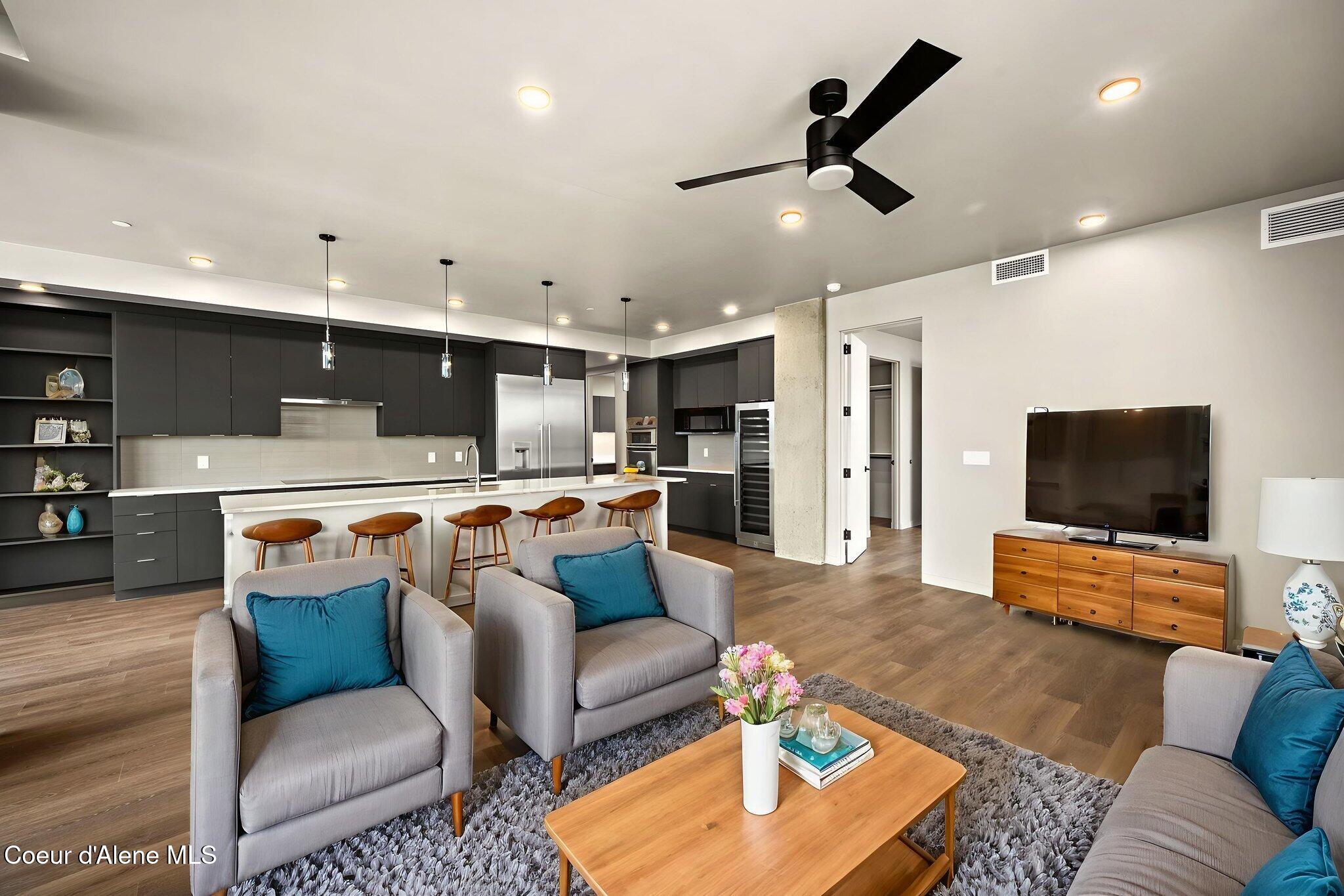 116 S 3RD ST, 804, Coeur d'Alene Unit: 804