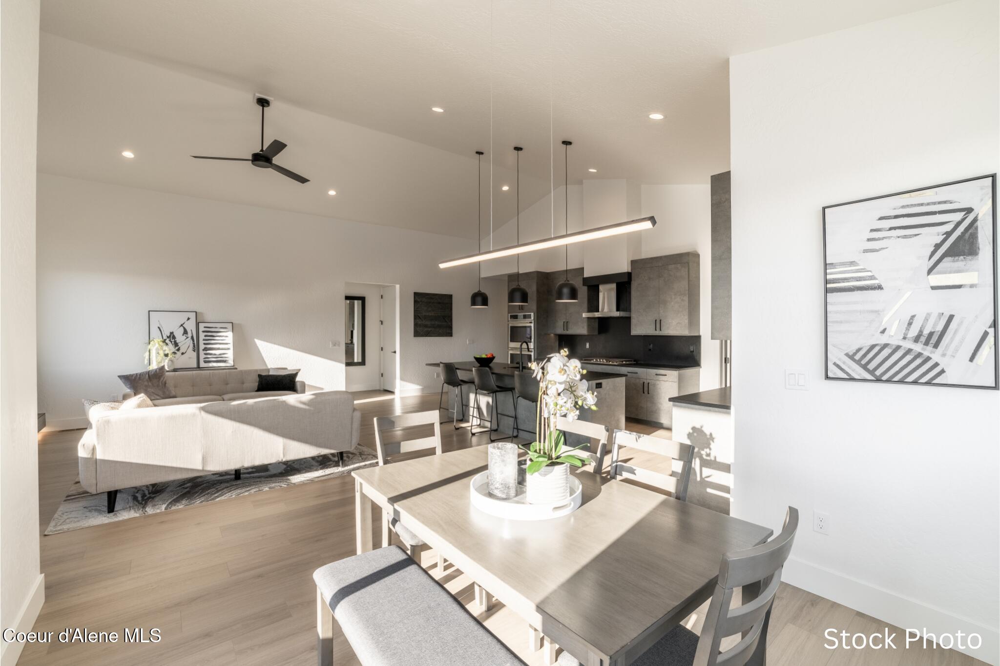 952 E STEEPLE CHASE RD, Hayden