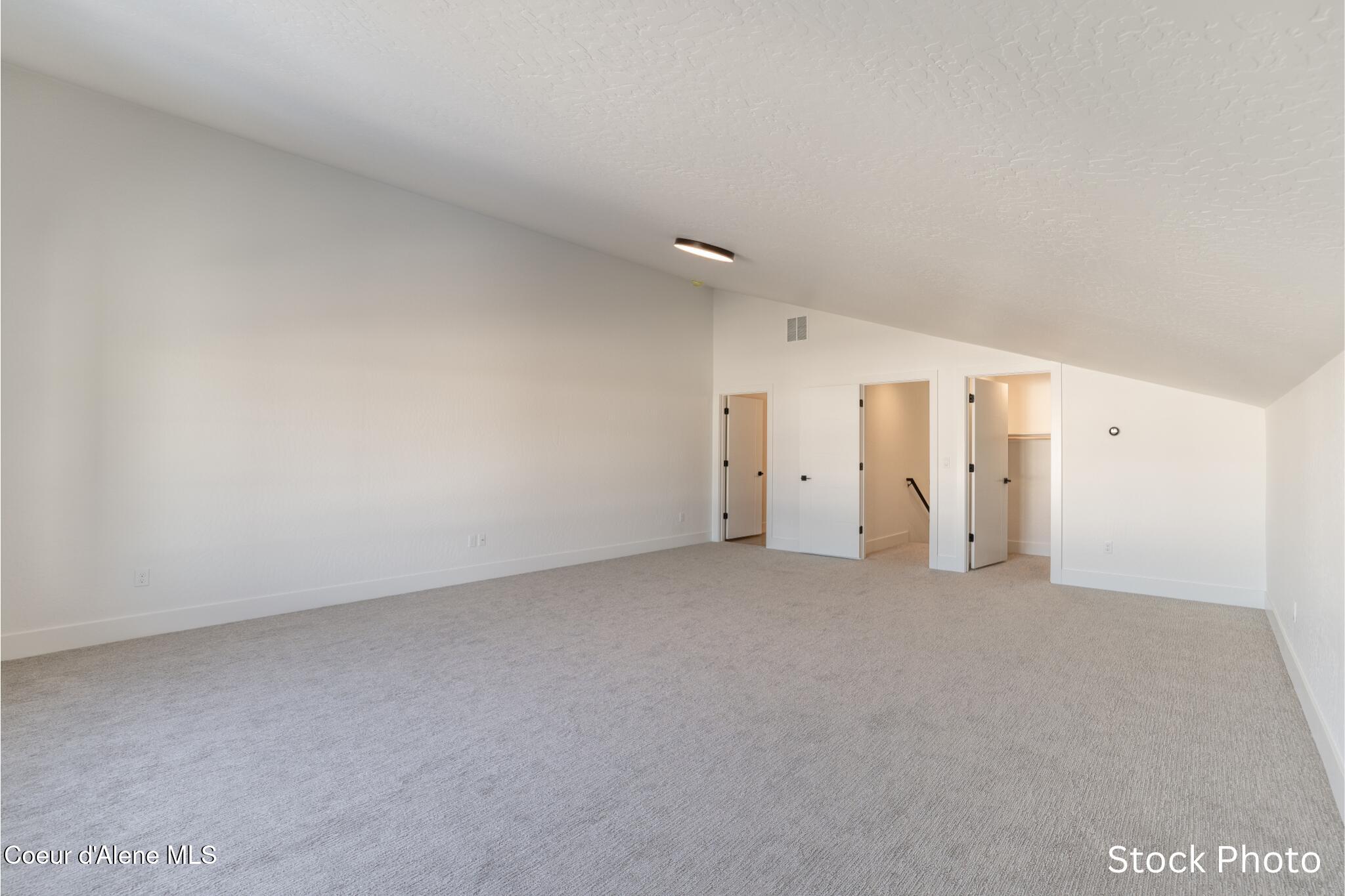 1243 E SLEEPING DEER AVE, Hayden