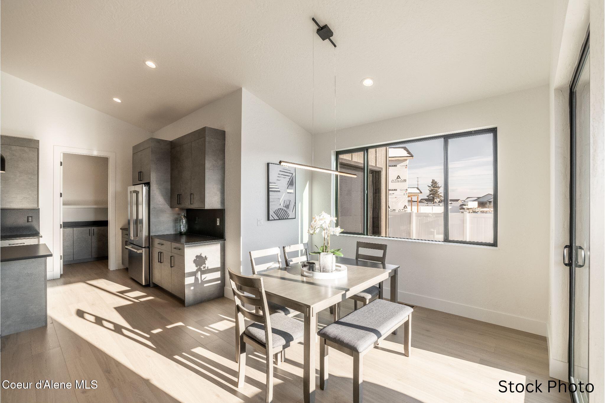 1243 E SLEEPING DEER AVE, Hayden