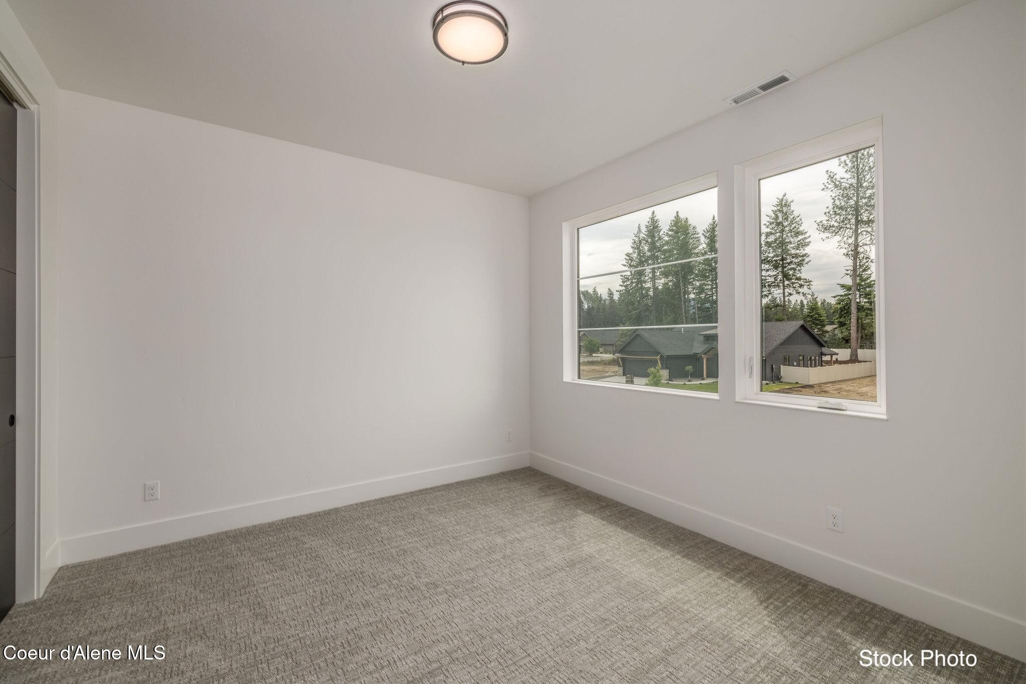 1243 E SLEEPING DEER AVE, Hayden