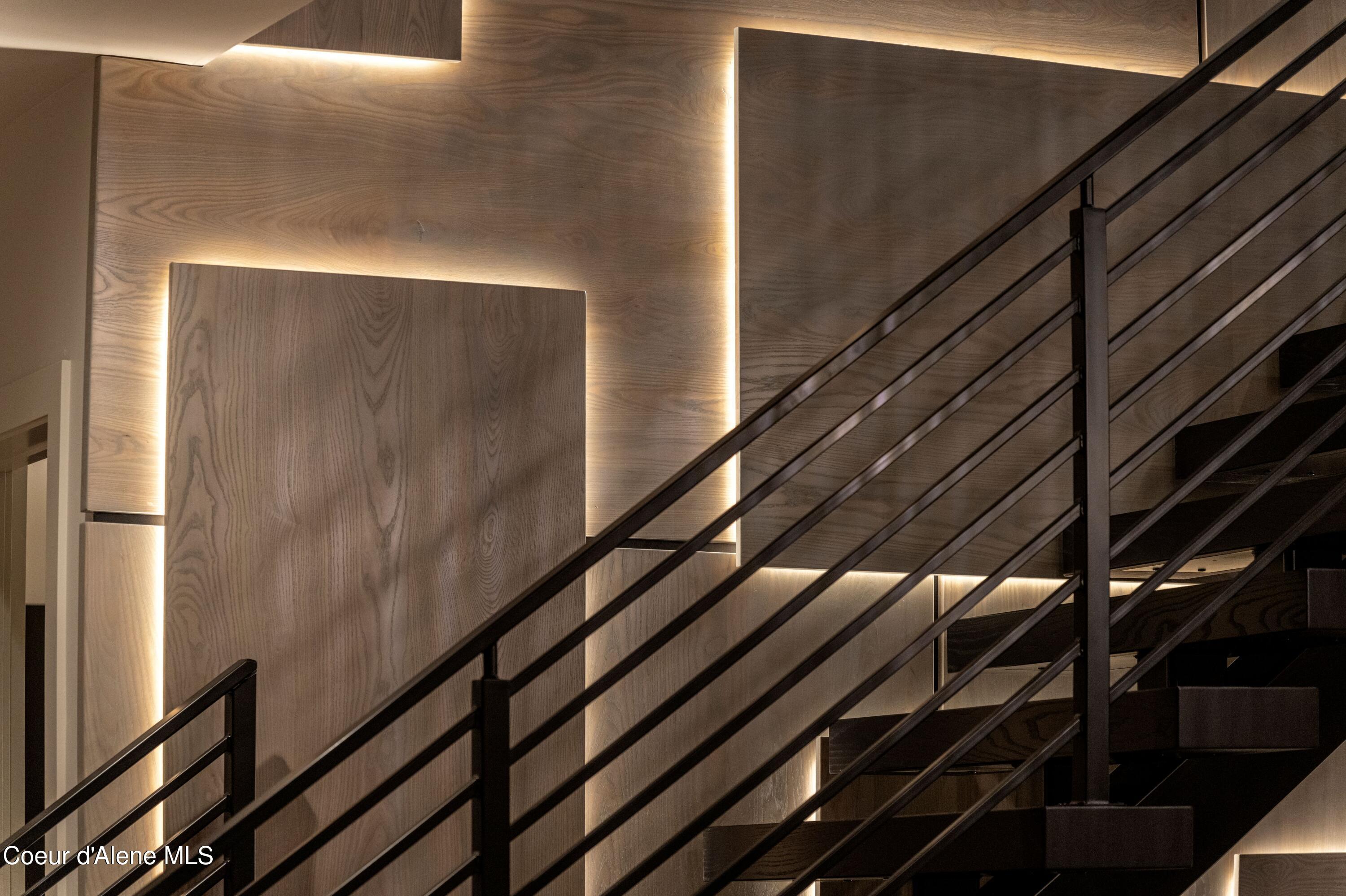 809 E SHERMAN AVE, Coeur d'Alene