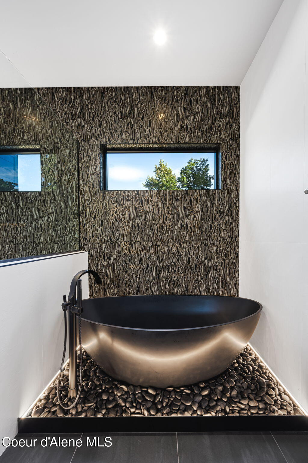 809 E SHERMAN AVE, Coeur d'Alene