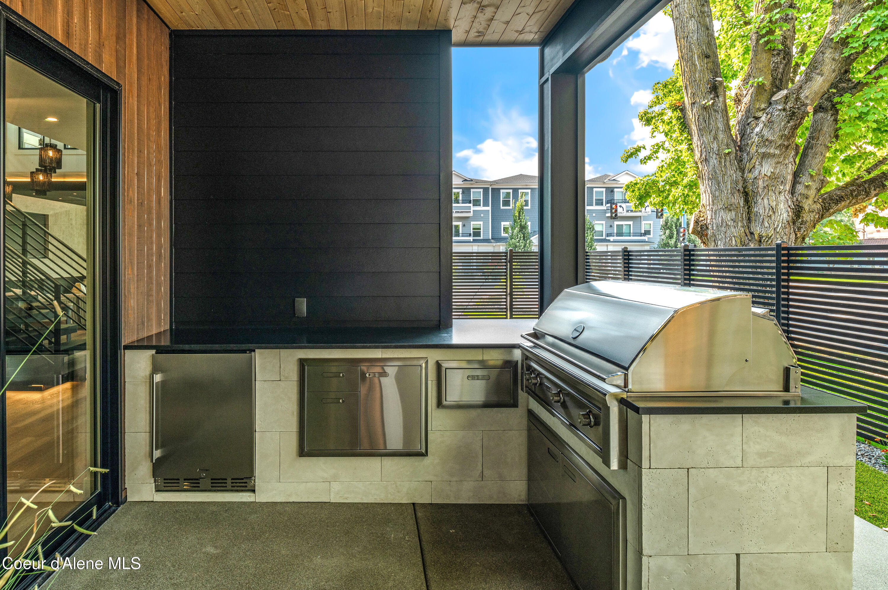 809 E SHERMAN AVE, Coeur d'Alene