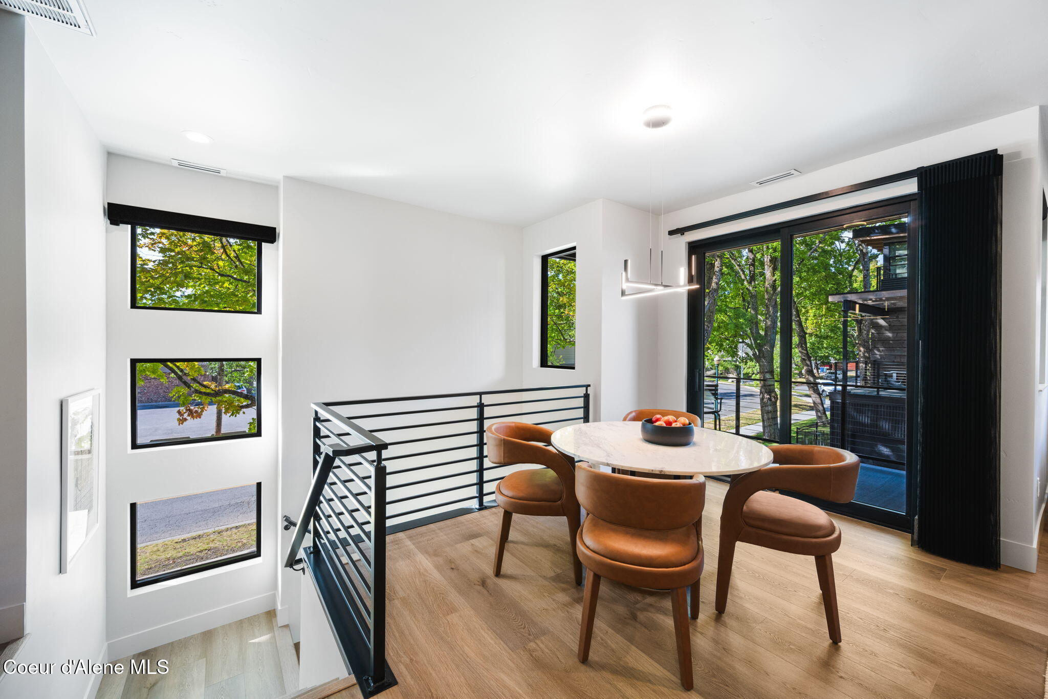 809 E SHERMAN AVE, Coeur d'Alene