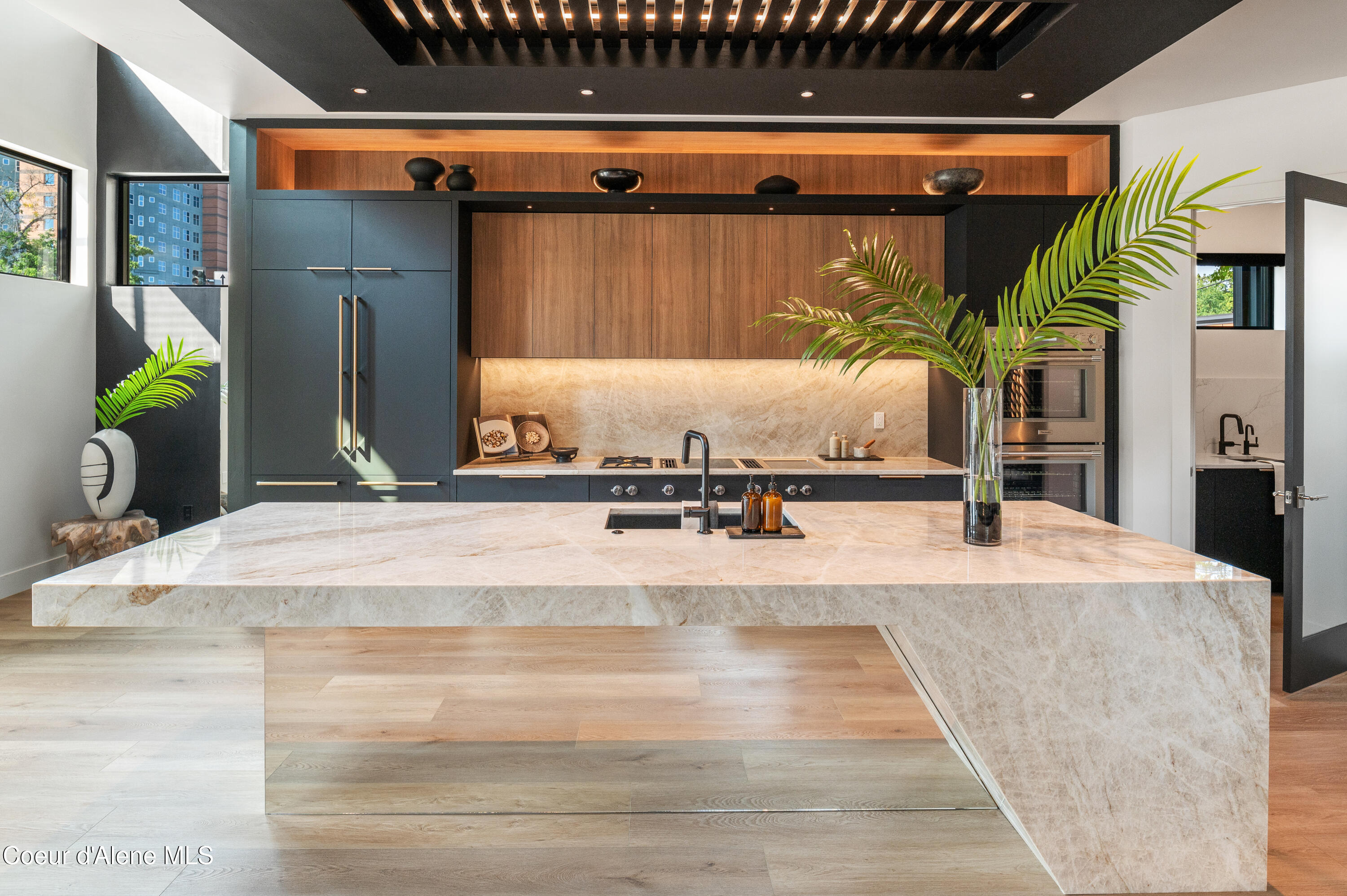 809 E SHERMAN AVE, Coeur d'Alene