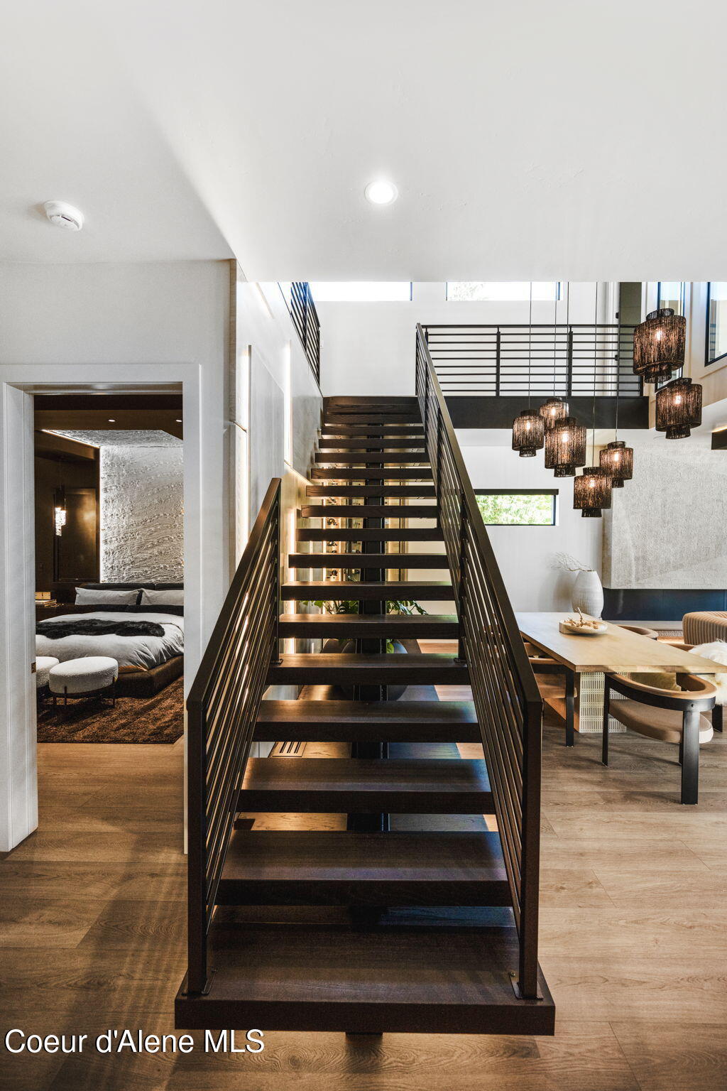 809 E SHERMAN AVE, Coeur d'Alene