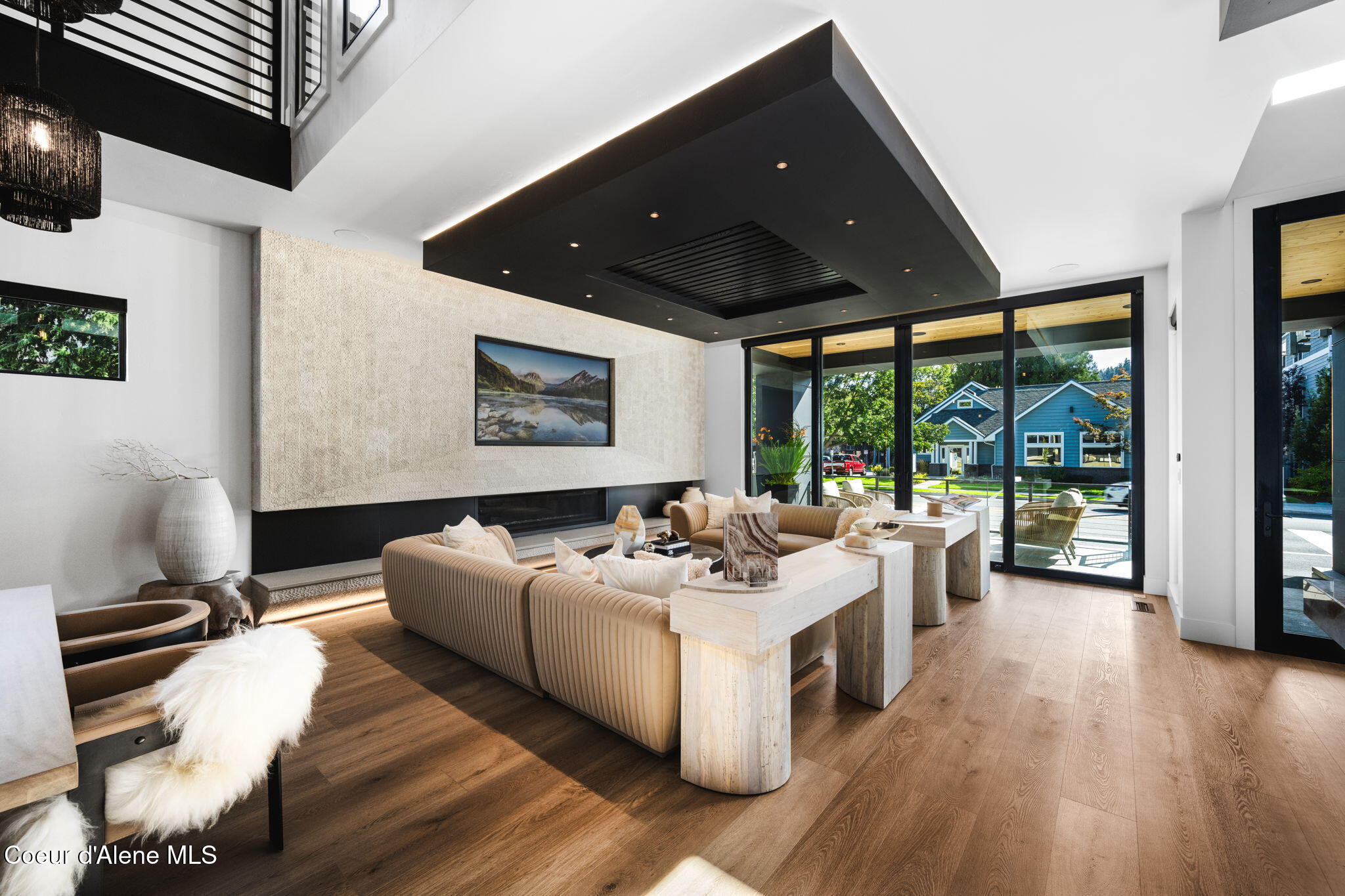 809 E SHERMAN AVE, Coeur d'Alene