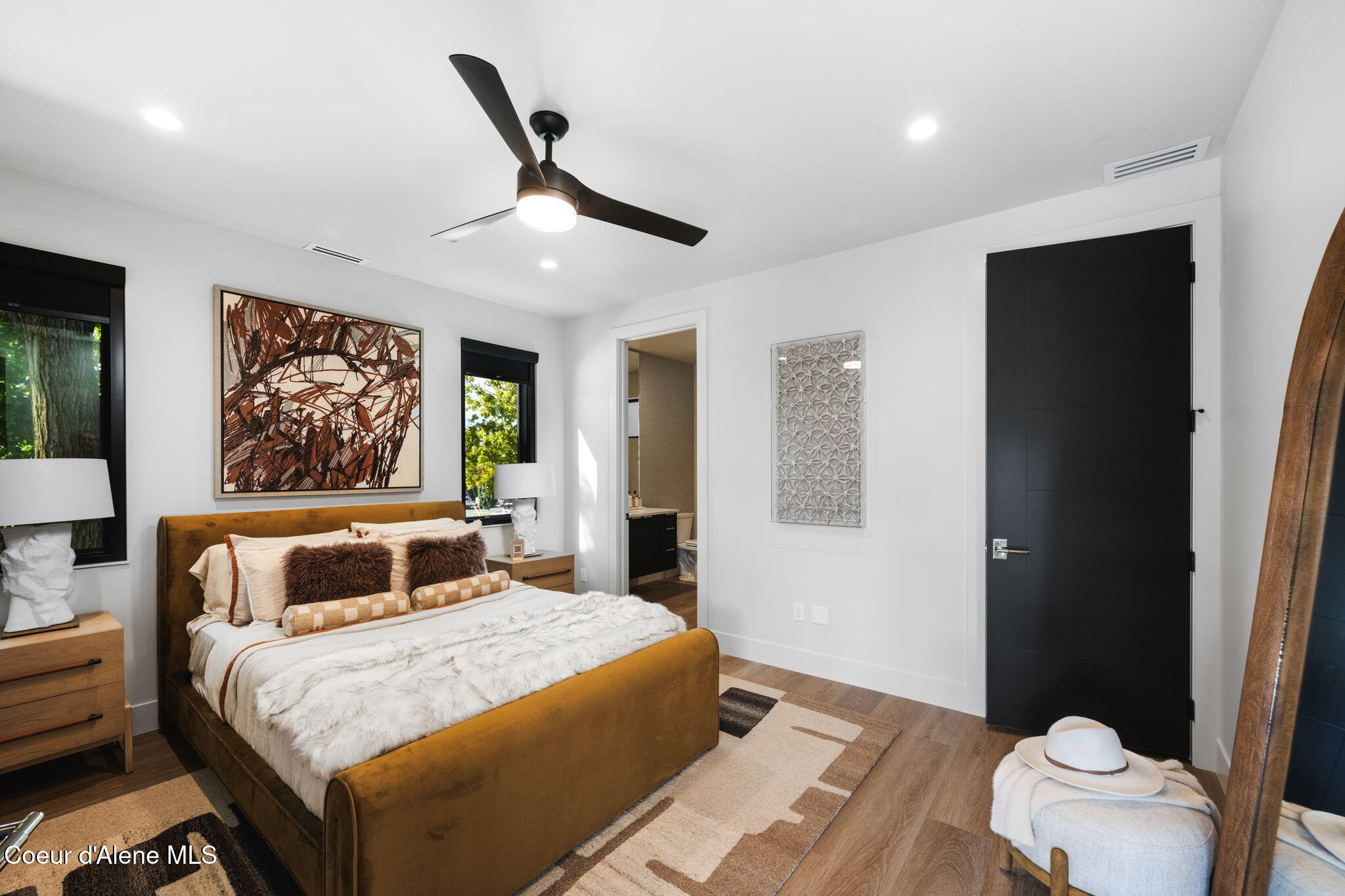 809 E SHERMAN AVE, Coeur d'Alene