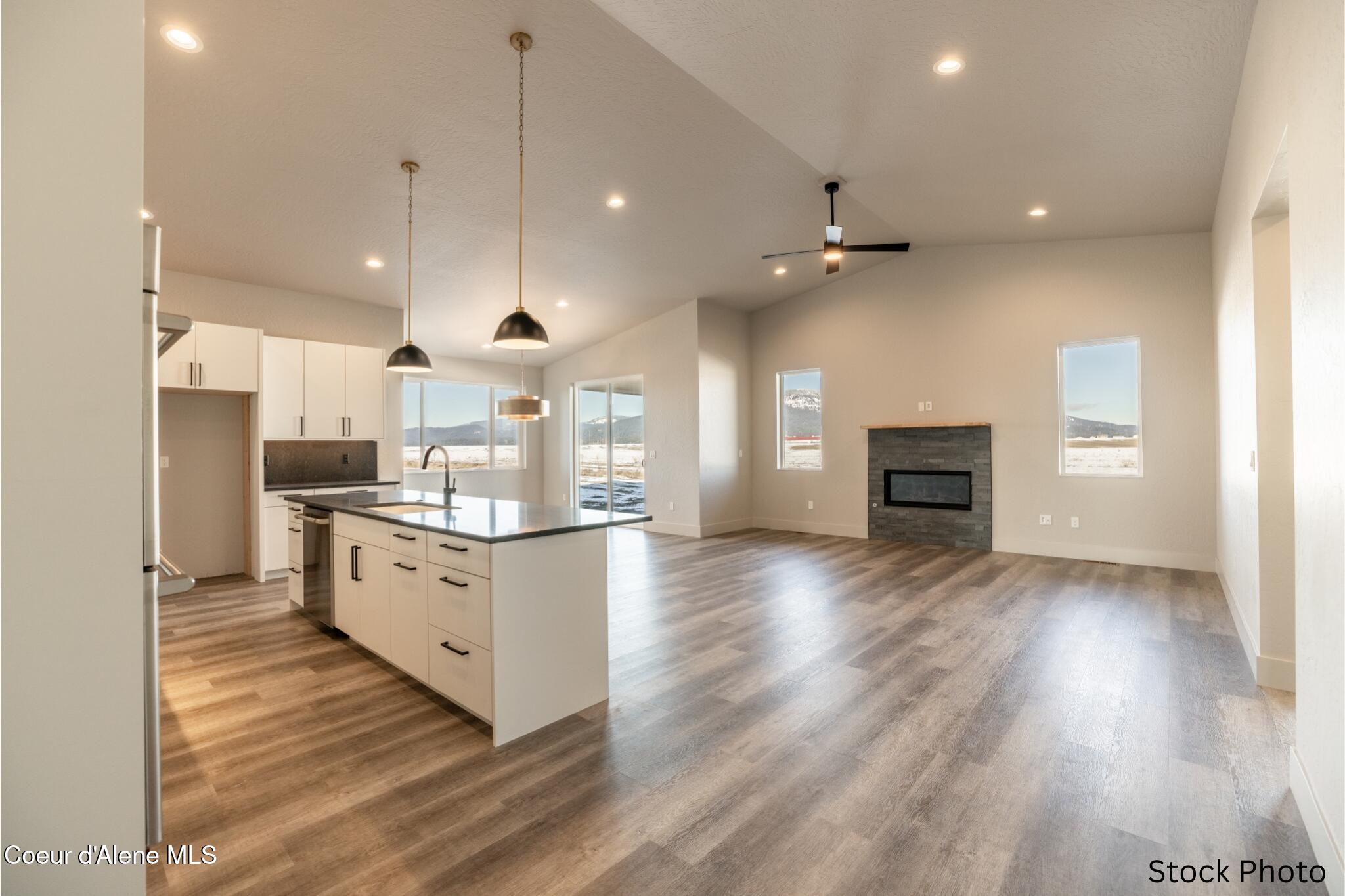 6379 W FREHLEY WAY