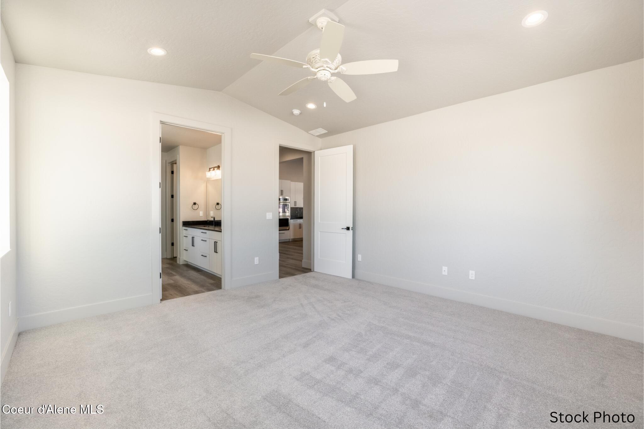 11458 N CLAPTON LANE