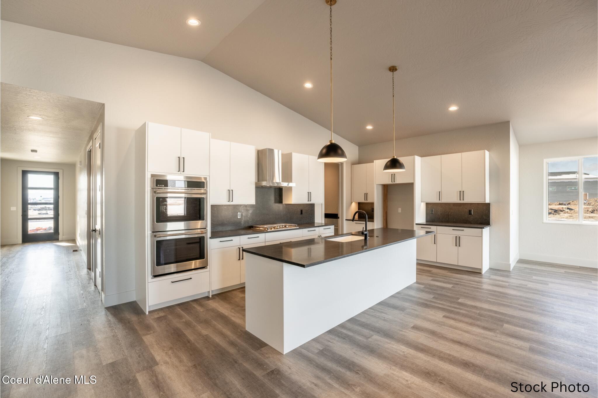 11458 N CLAPTON LANE