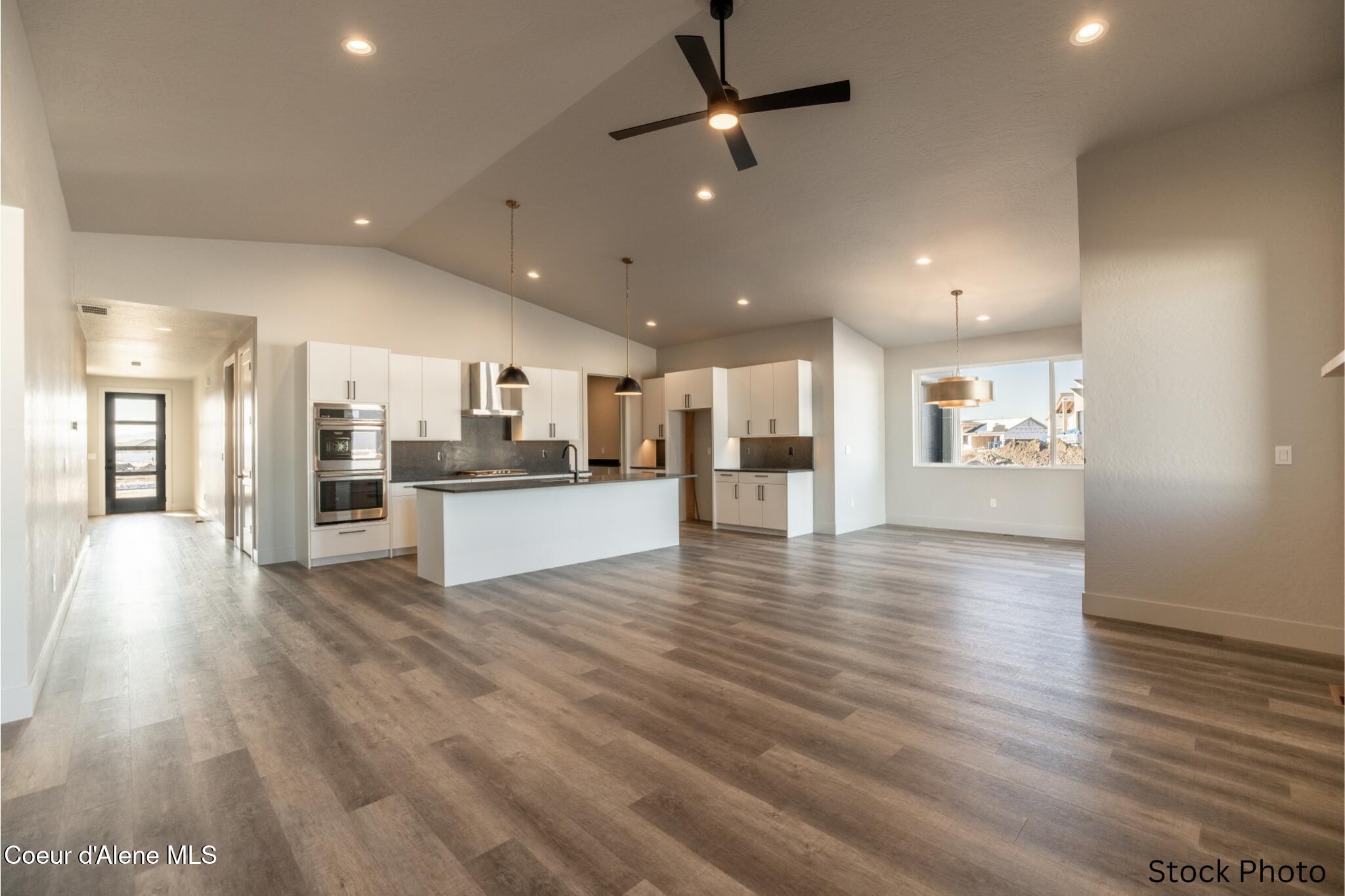 11458 N CLAPTON LANE