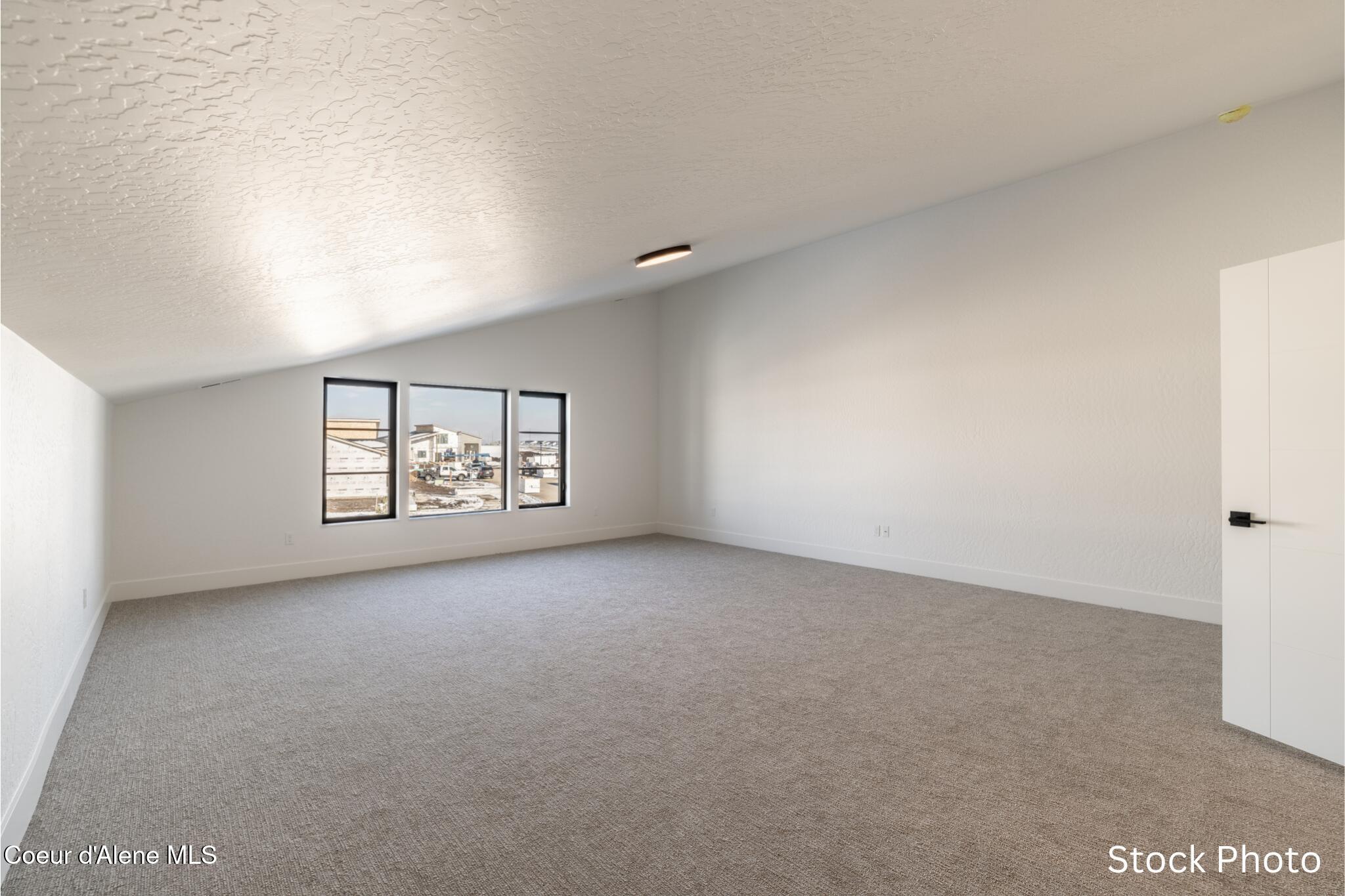 6538 W PLANT LANE