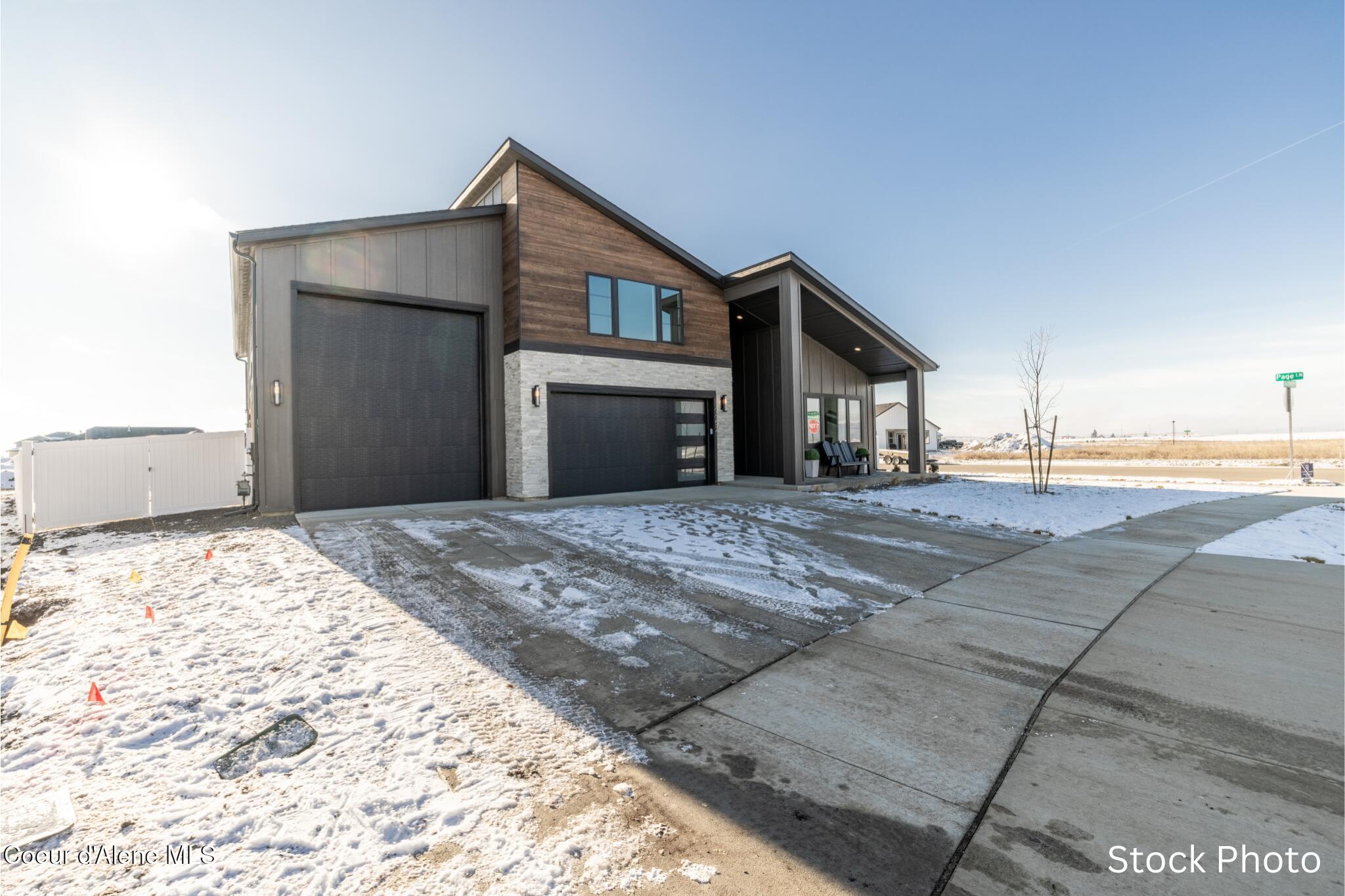 6538 W PLANT LANE