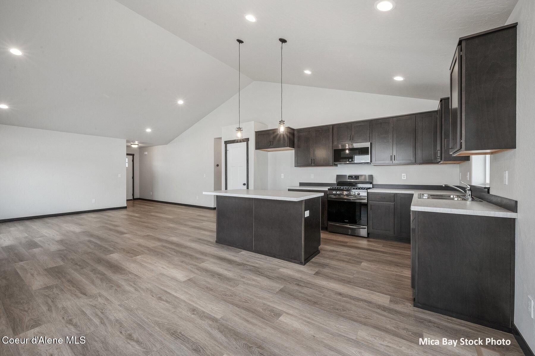6873 W DALTREY WAY