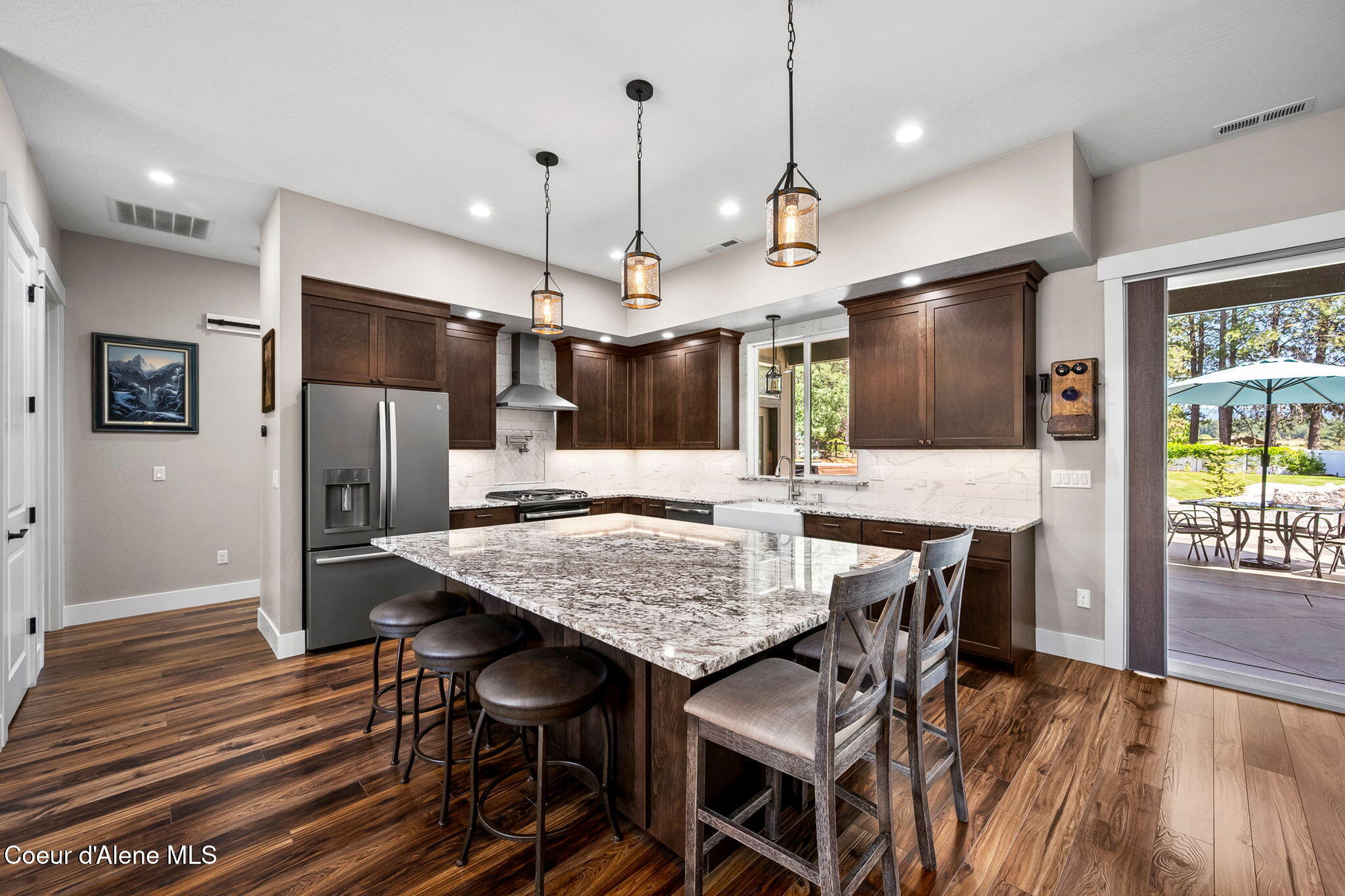 12718 N PEBBLE CREEK DR